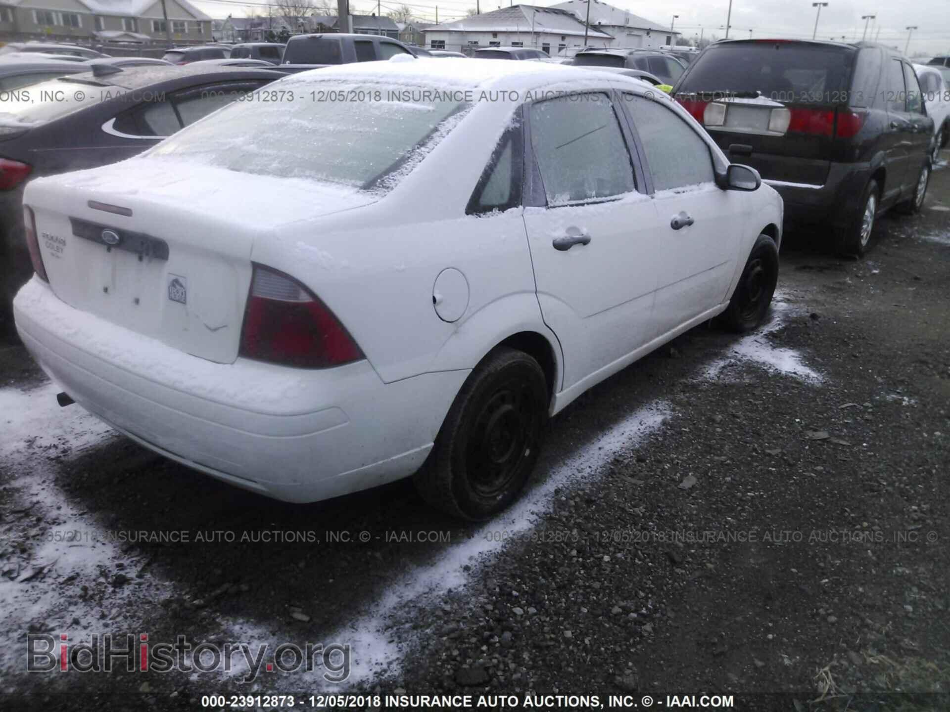 2007 FORD FOCUS - VIN: 1FAFP34N17W344141 - Фото 4