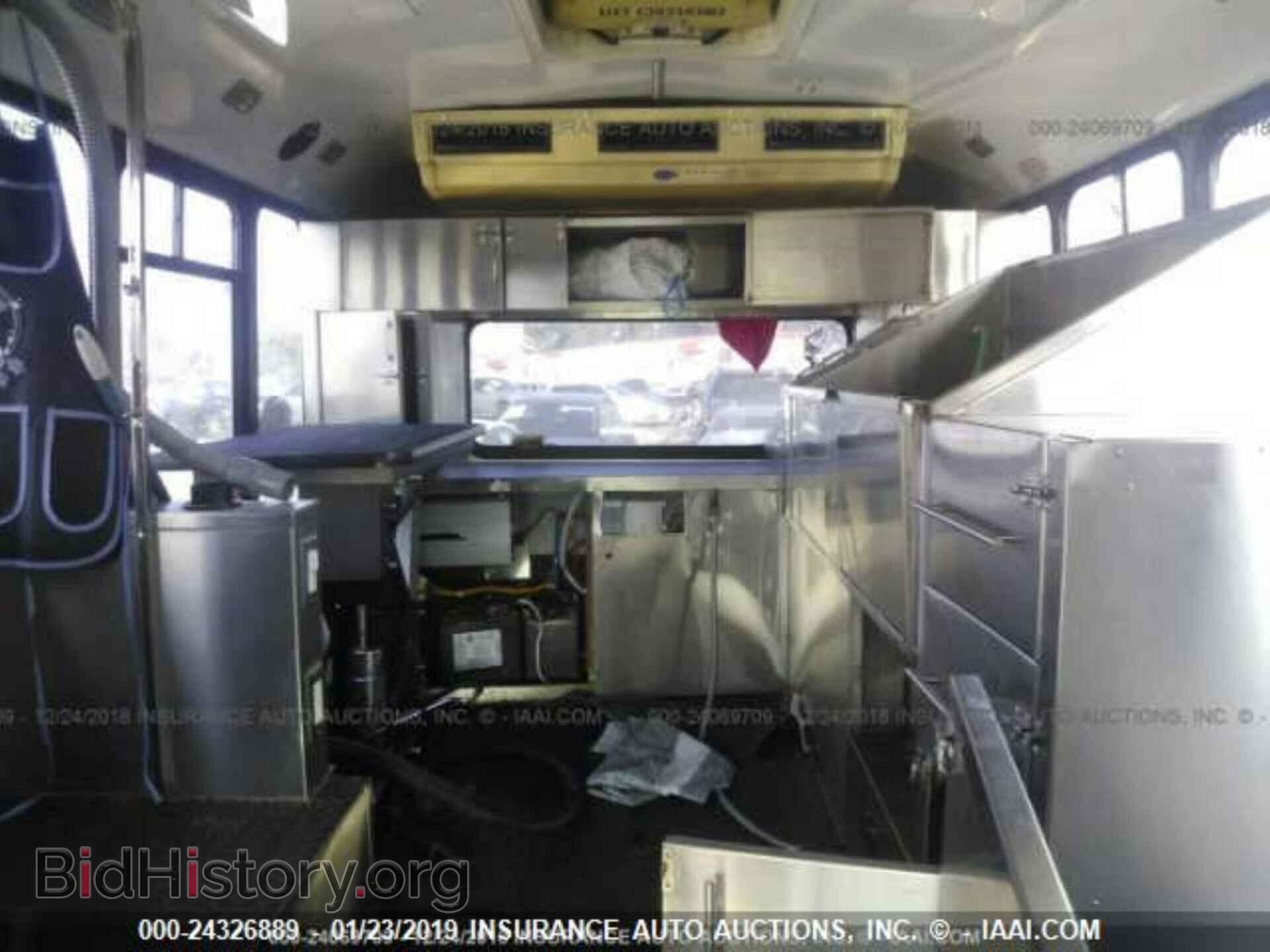 2004 FORD ECONOLINE - VIN: 1FDWE35S64HA15676 - Photo 7