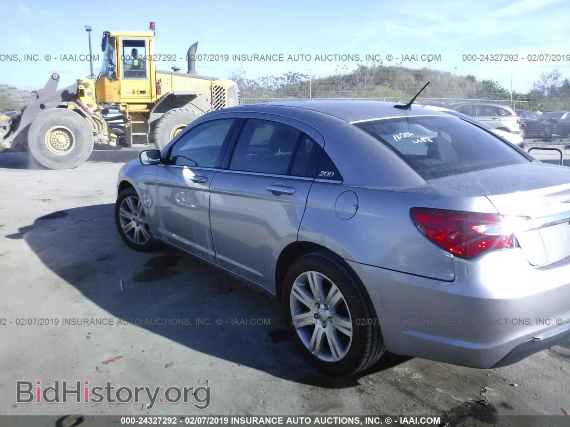 2013 CHRYSLER 200 - VIN: 1C3CCBBBXDN525529 - Photo 3