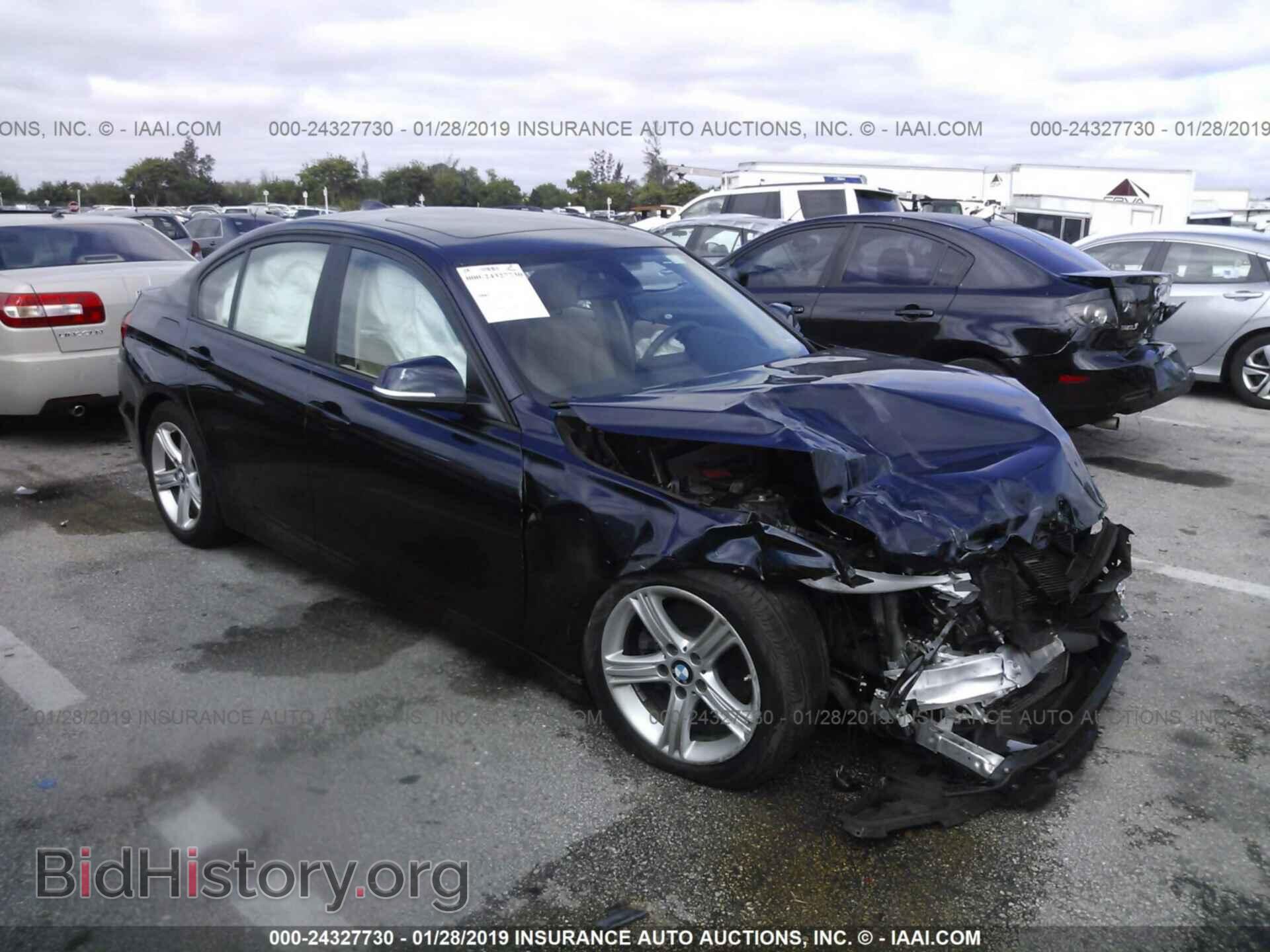 Photo WBA3C3G51ENS71468 - BMW 320 2014