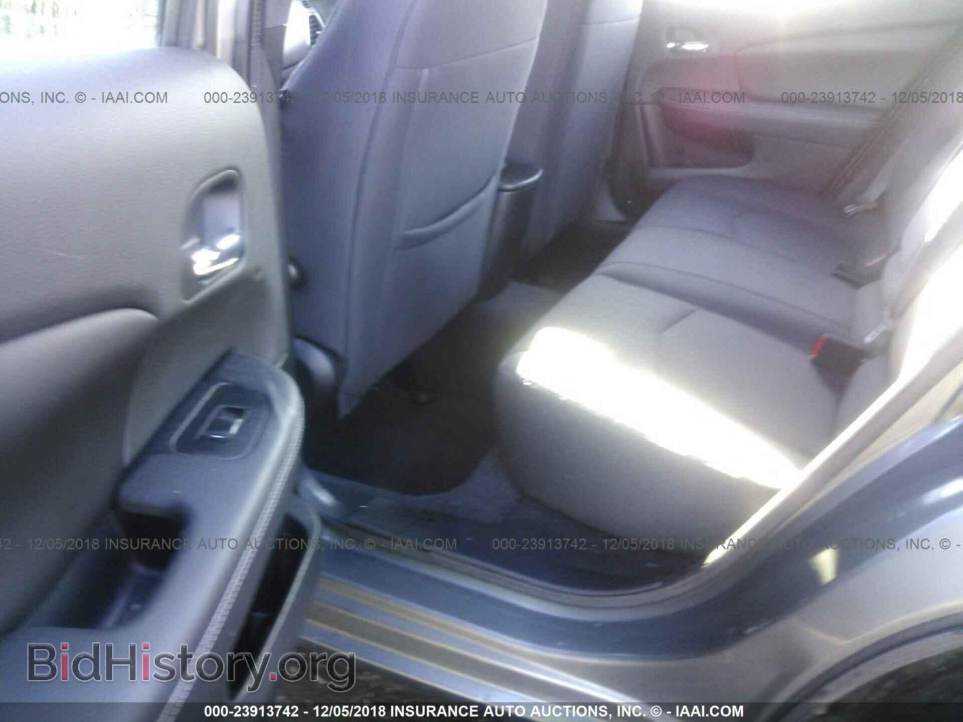 2012 CHRYSLER 200 - VIN: 1C3CCBCB2CN284322 - Фото 8
