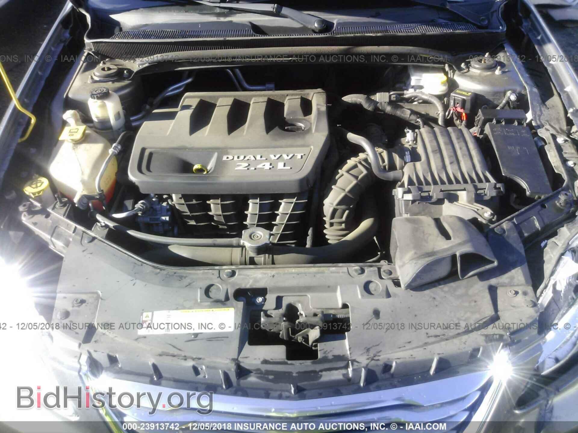 2012 CHRYSLER 200 - VIN: 1C3CCBCB2CN284322 - Фото 10