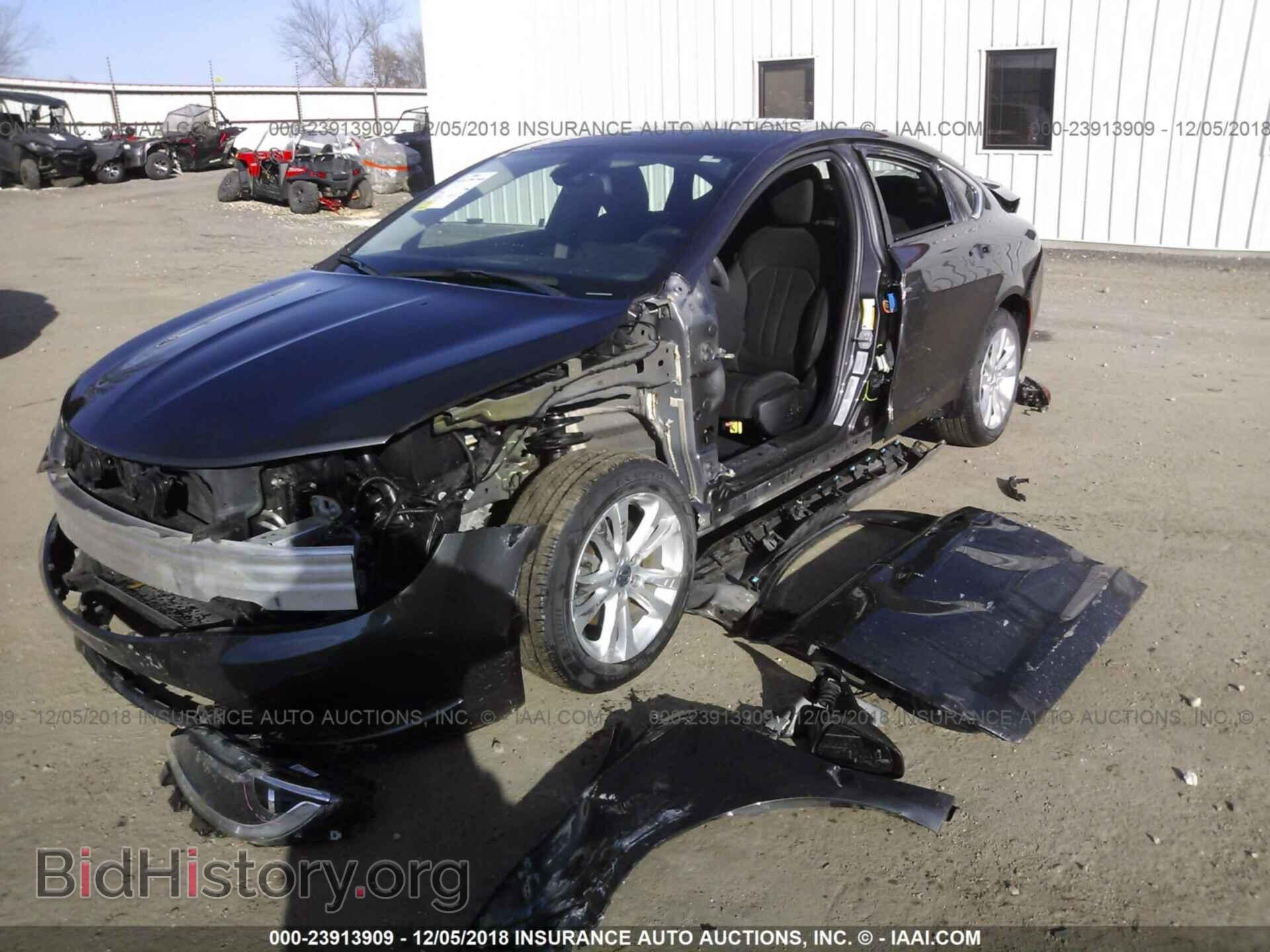 2015 CHRYSLER 200 - VIN: 1C3CCCAB2FN721409 - Photo 2