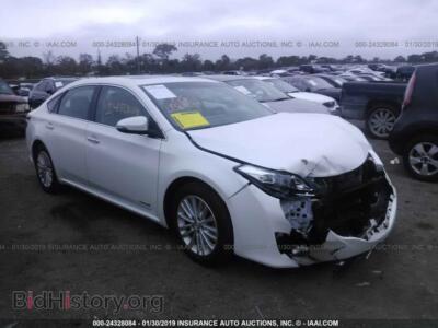 2013 Toyota AVALON, белый — VIN 4T1BD1EB9DU017600, IAAI