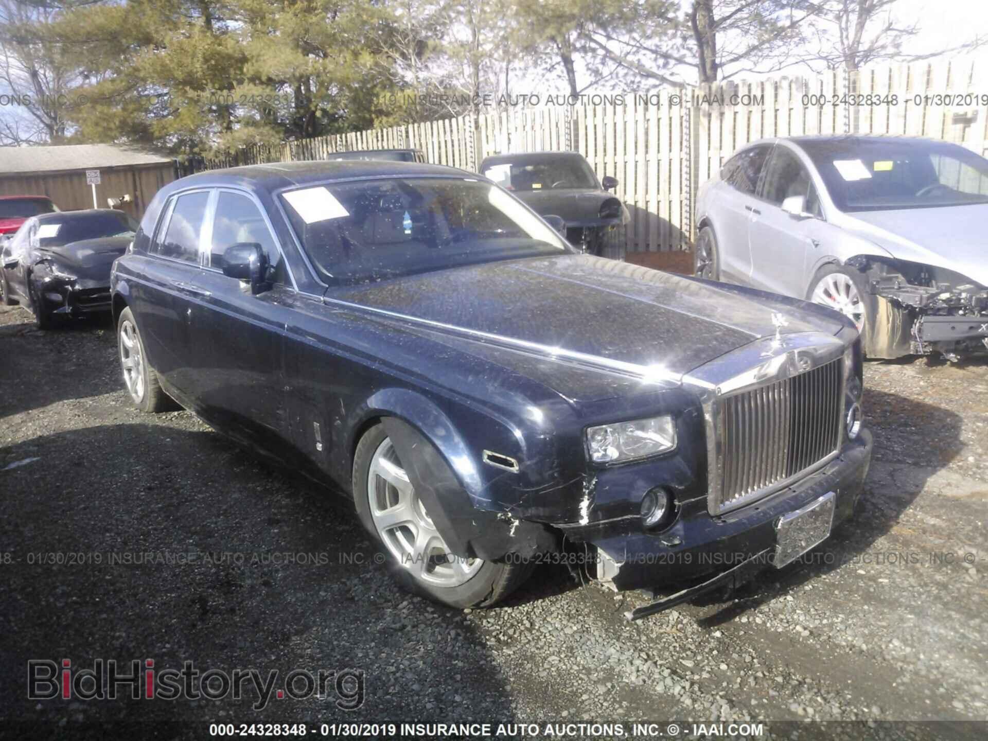 Фотография SCA681S55BUX09186 - ROLLS-ROYCE PHANTOM 2011