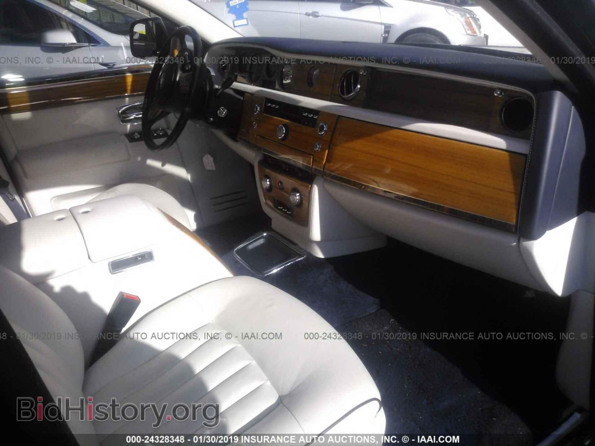 2011 ROLLS-ROYCE PHANTOM - VIN: SCA681S55BUX09186 - Фото 5