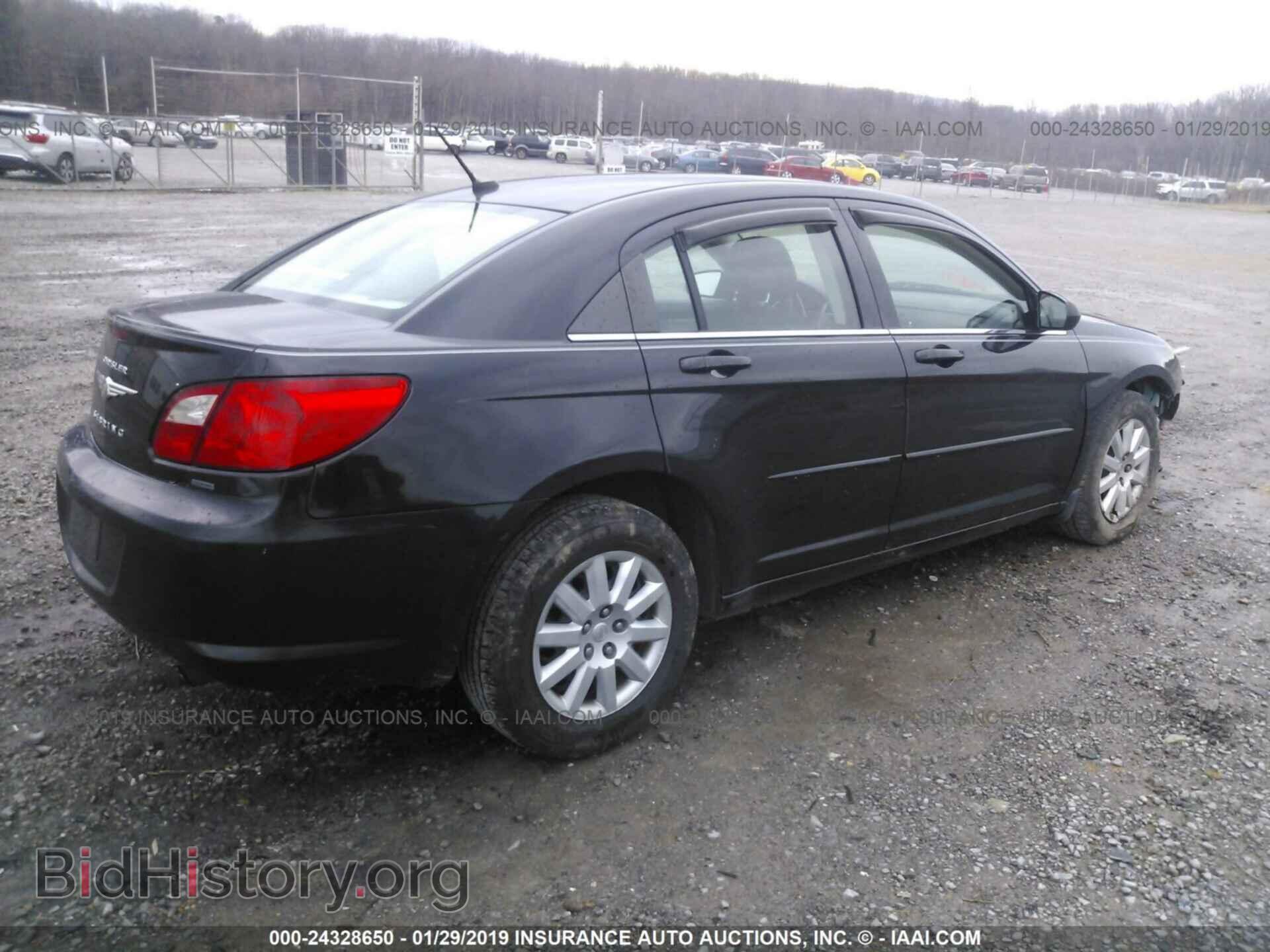 2010 CHRYSLER SEBRING - VIN: 1C3CC4FB9AN153957 - Фото 4