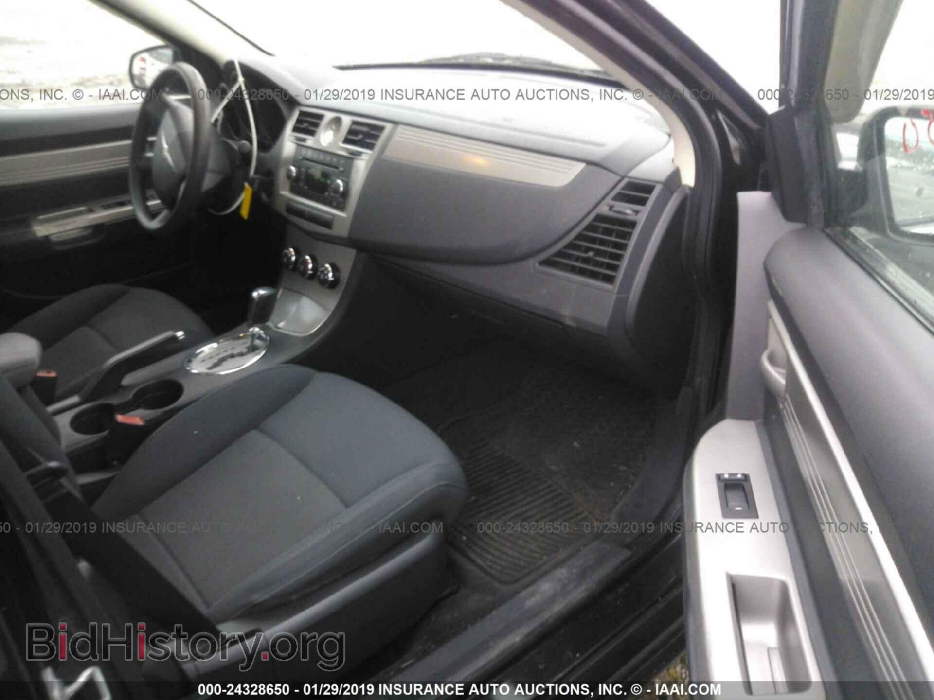 2010 CHRYSLER SEBRING - VIN: 1C3CC4FB9AN153957 - Фото 5