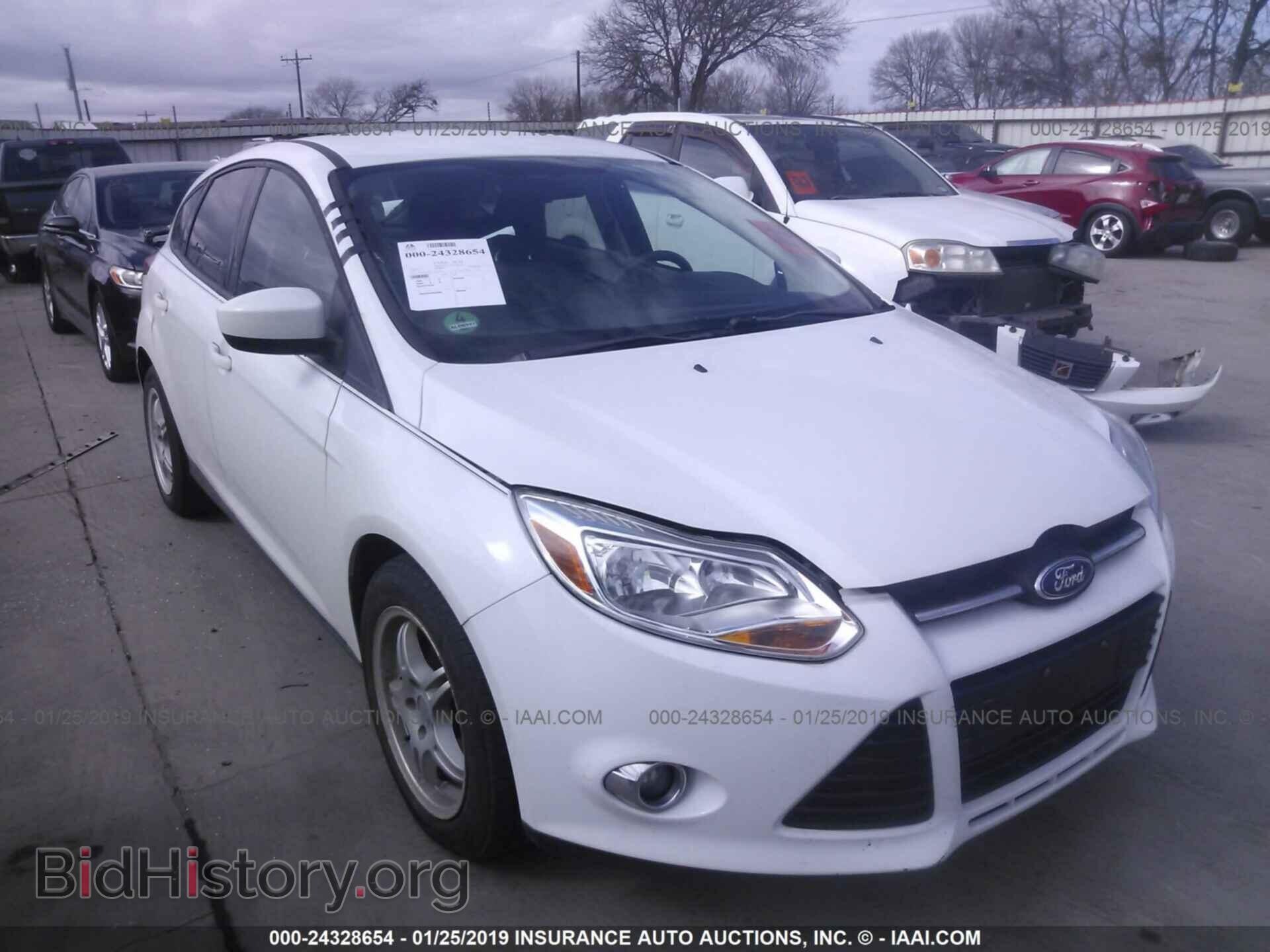 Photo 1FAHP3K26CL272768 - FORD FOCUS 2012