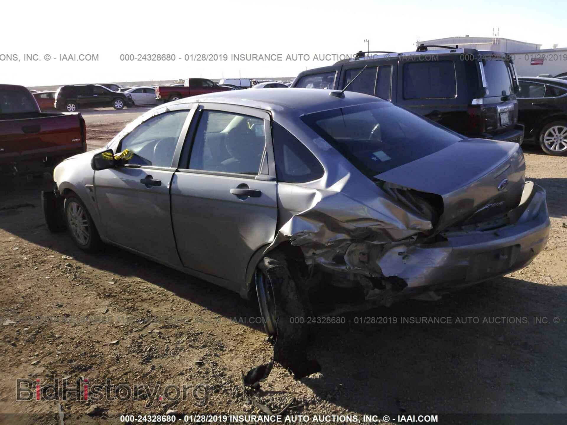 2008 FORD FOCUS - VIN: 1FAHP35NX8W178100 - Фото 3