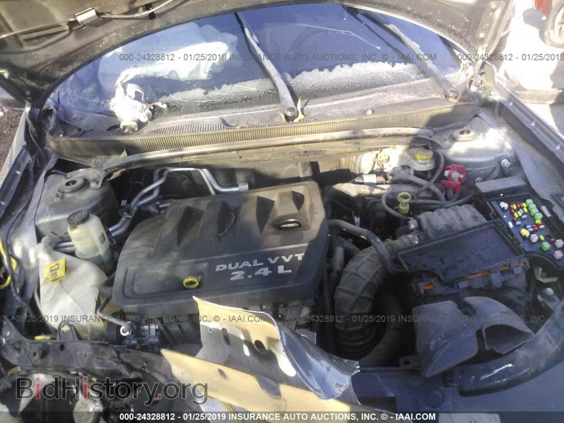 2012 CHRYSLER 200 - VIN: 1C3CCBAB1CN113418 - Фото 10