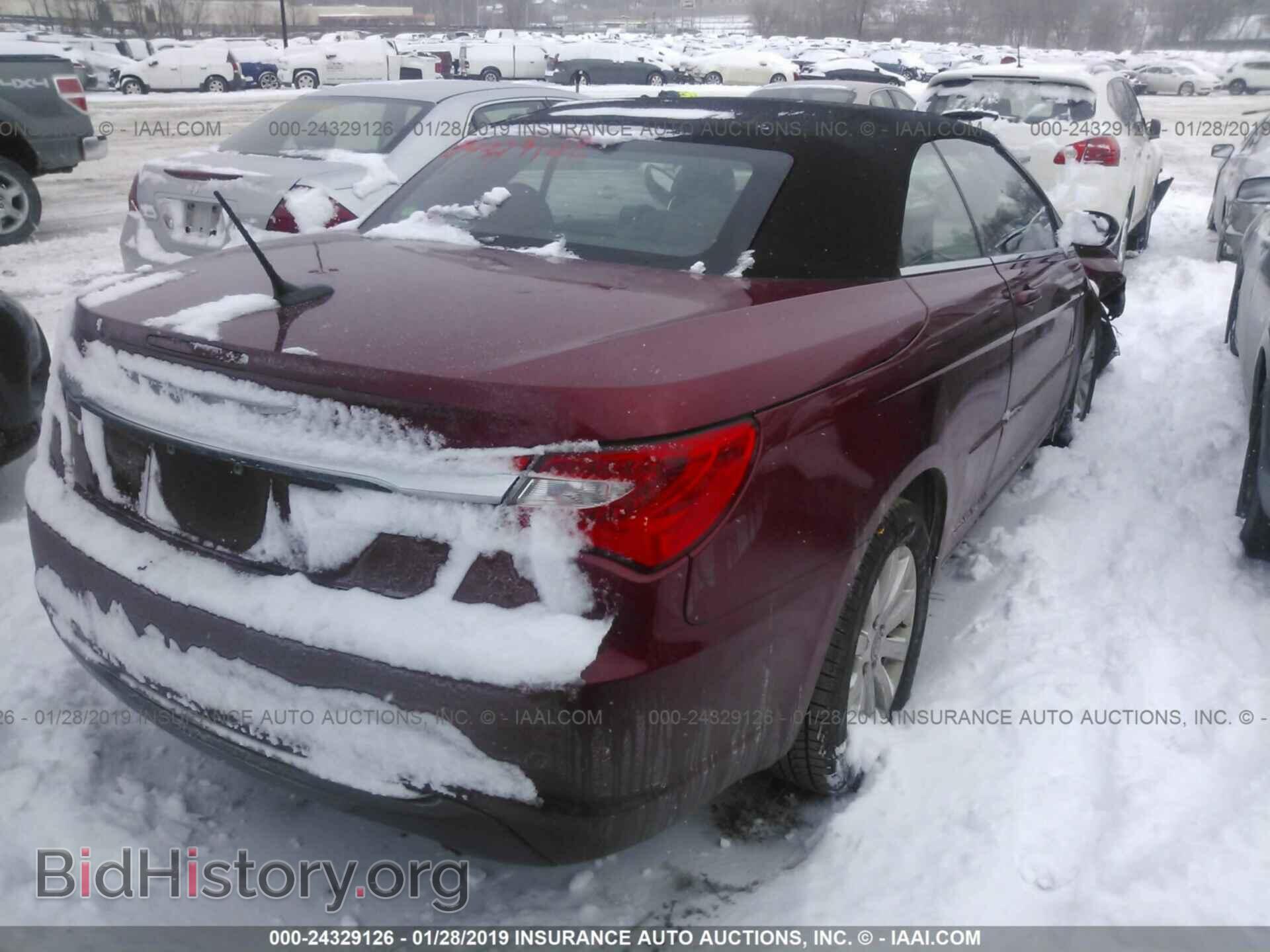 2011 CHRYSLER 200 - VIN: 1C3BC2EG3BN545654 - Photo 4