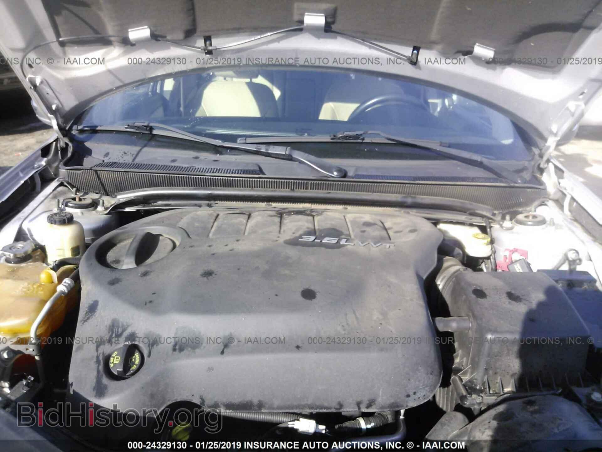 2011 CHRYSLER 200 - VIN: 1C3BC2FGXBN525237 - Фото 10