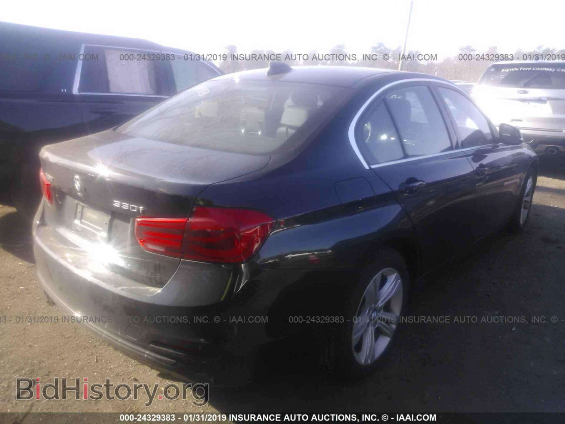 2017 BMW 330 - VIN: WBA8D9G30HNU64669 - Фото 4