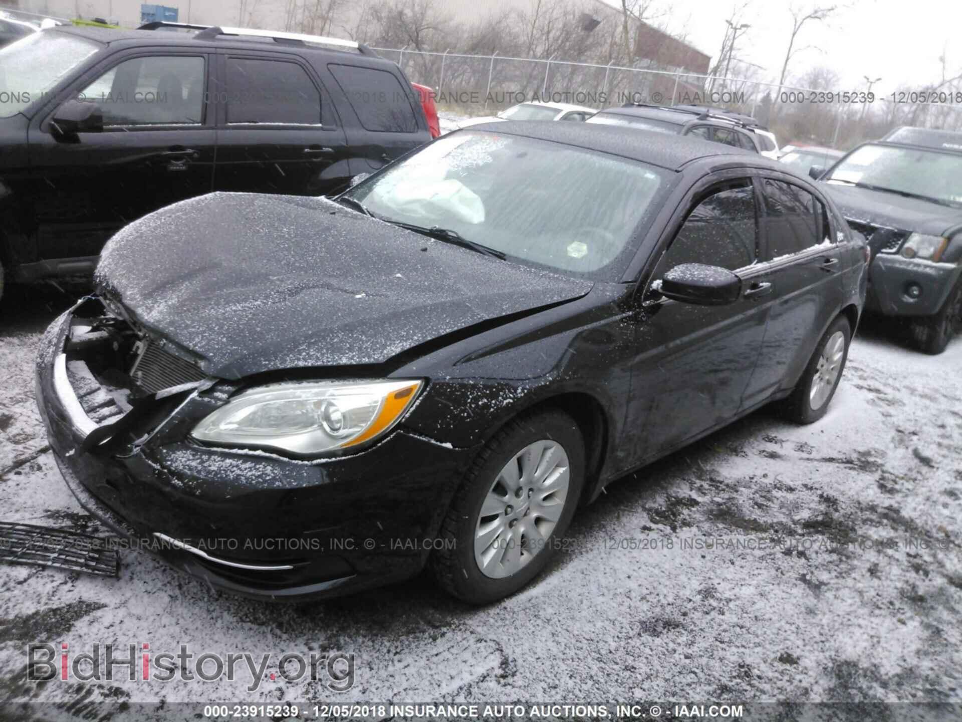 2012 CHRYSLER 200 - VIN: 1C3CCBAB1CN282449 - Photo 2