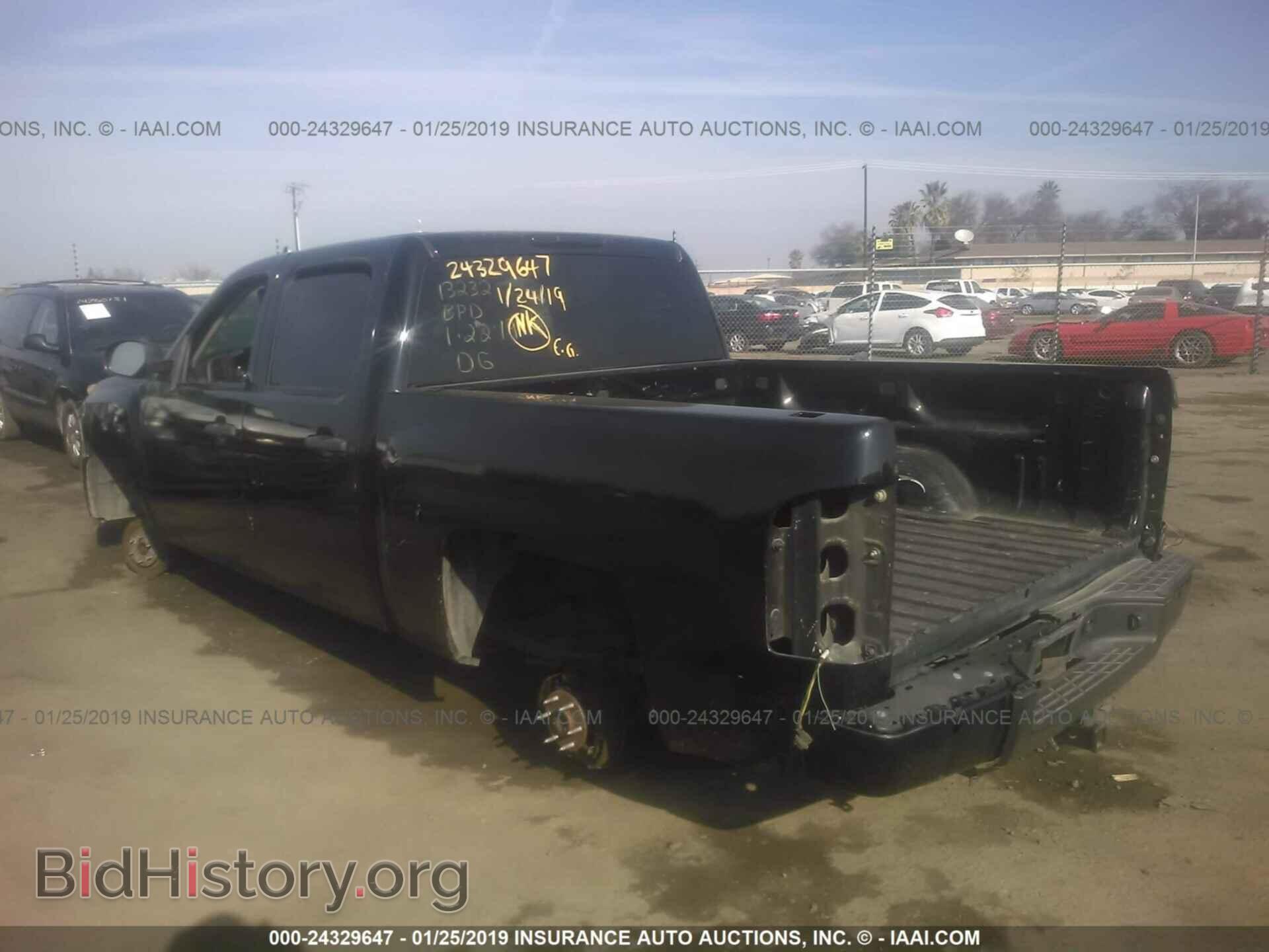 2011 CHEVROLET SILVERADO - VIN: 3GCPCSE07BG313006 - Фото 3