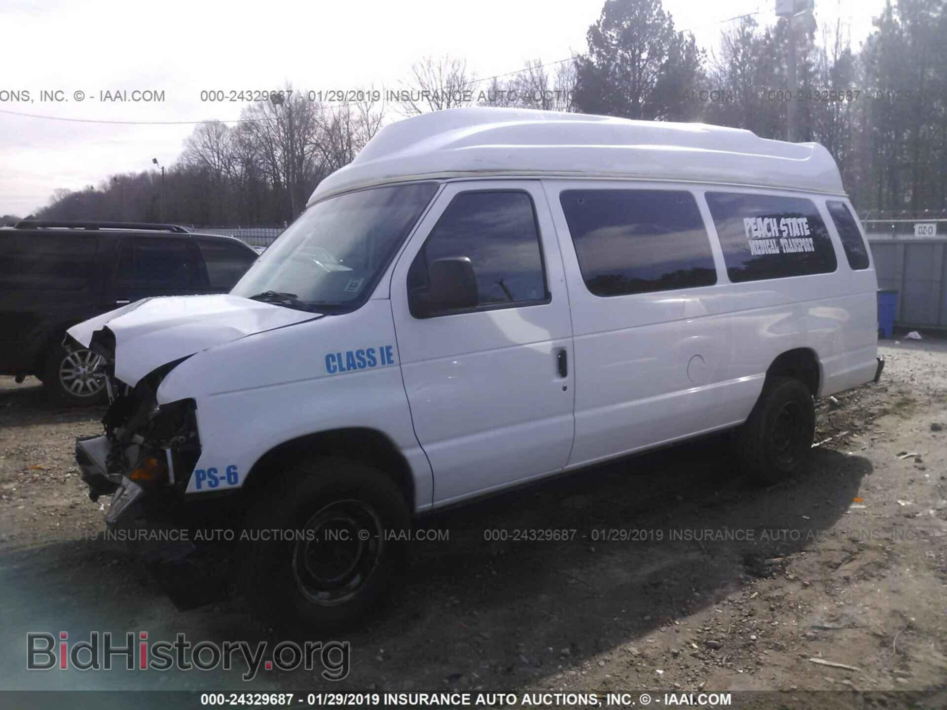 2011 FORD ECONOLINE - VIN: 1FTSS3EL2BDA52622 - Photo 2