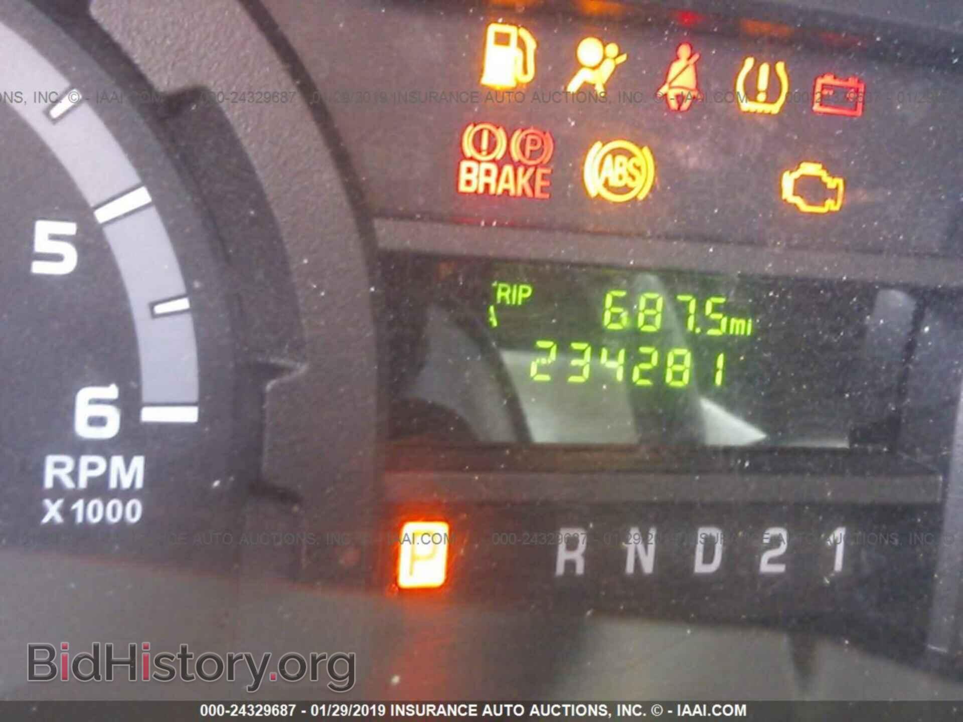 2011 FORD ECONOLINE - VIN: 1FTSS3EL2BDA52622 - Photo 7