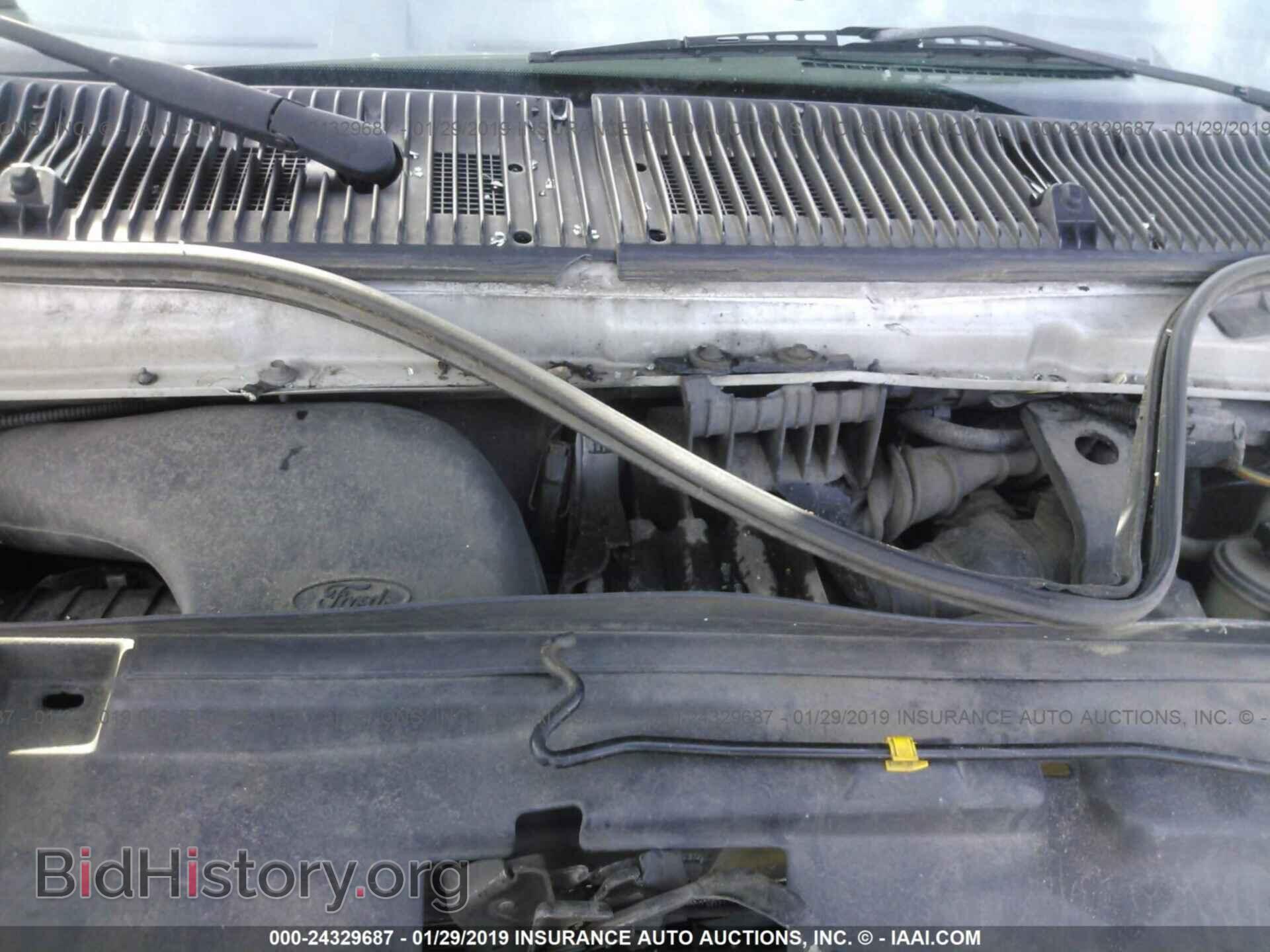 2011 FORD ECONOLINE - VIN: 1FTSS3EL2BDA52622 - Photo 10