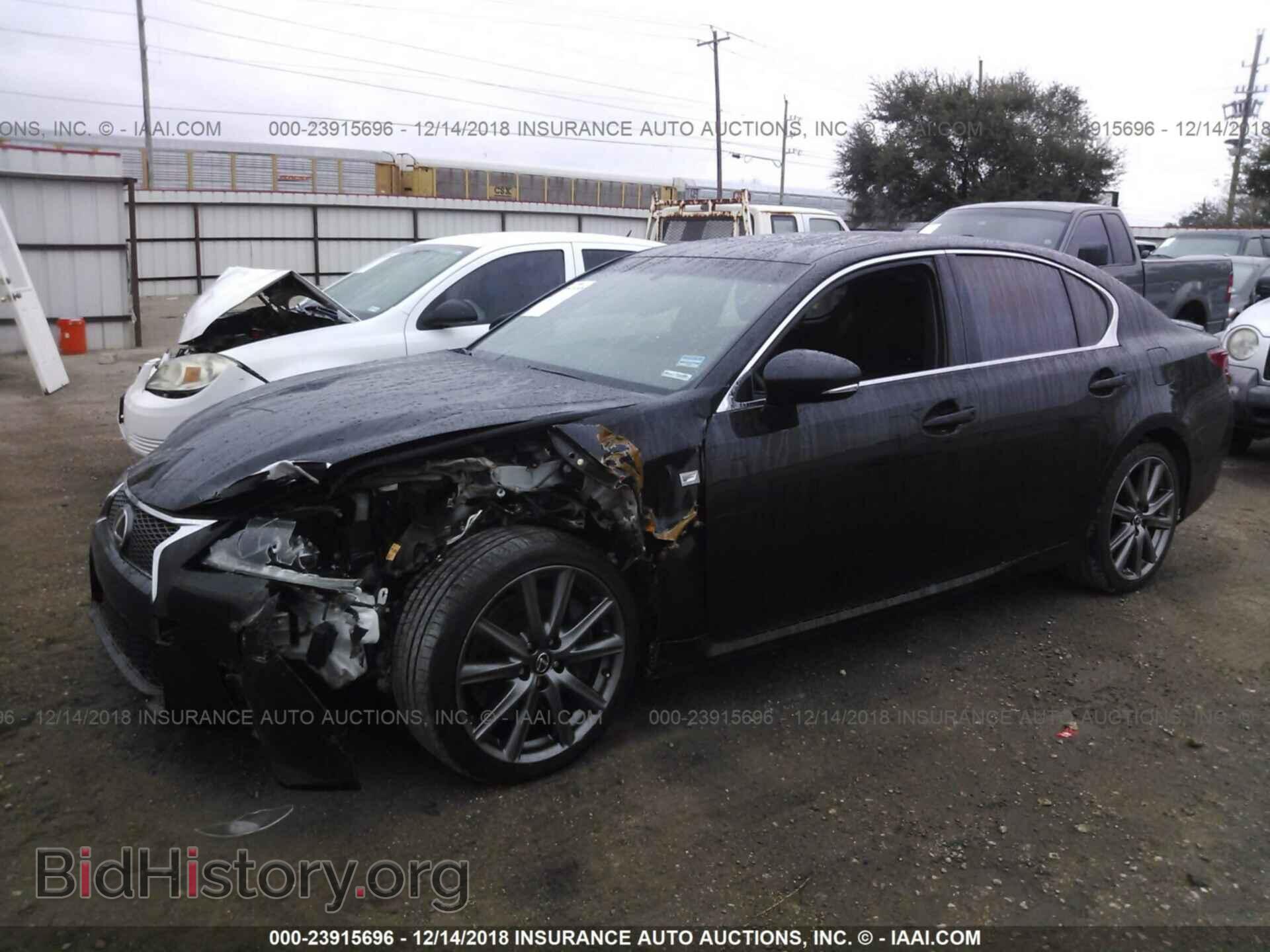 2015 LEXUS GS - VIN: JTHBE1BL5FA016042 - Photo 2
