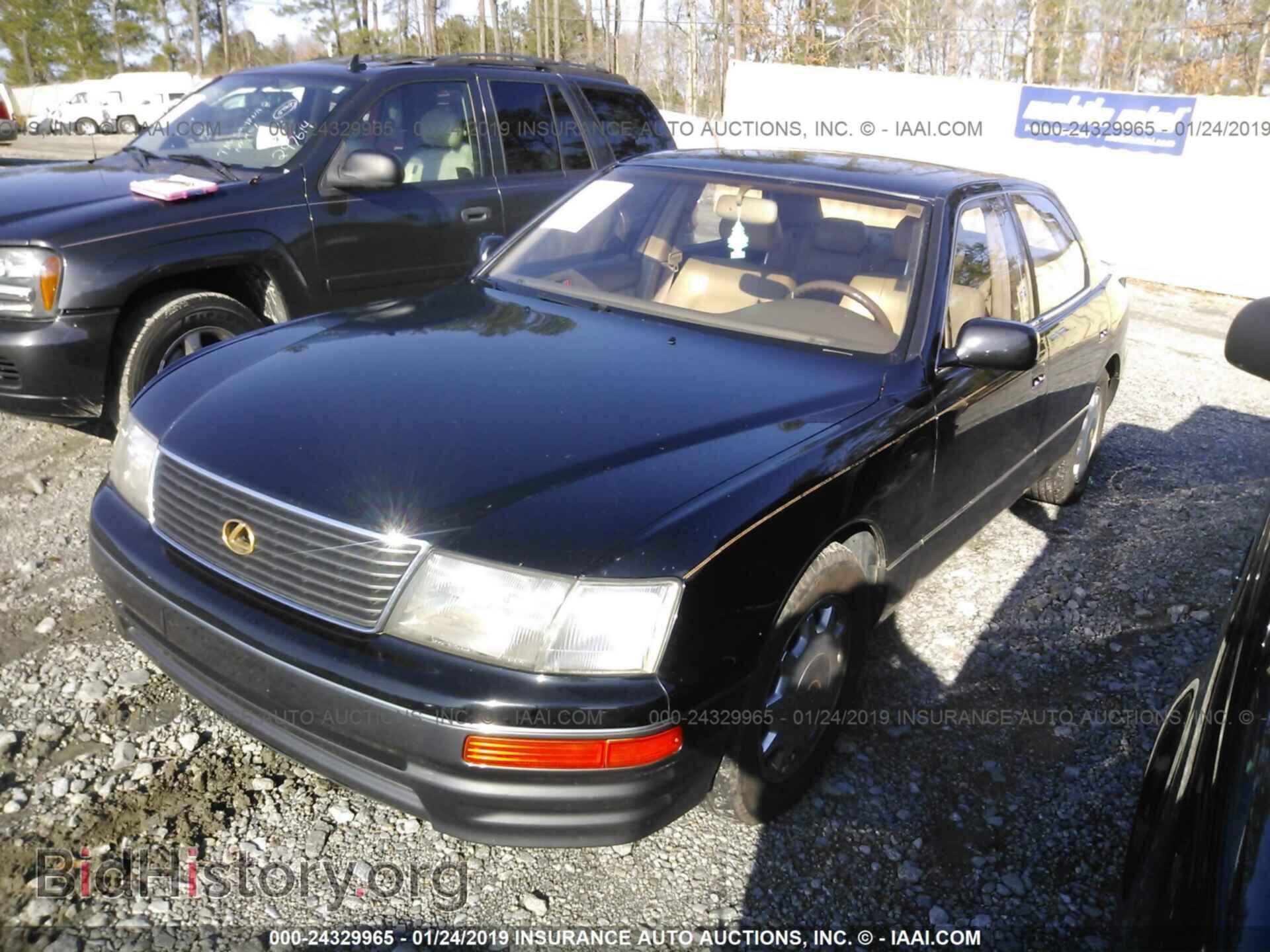1996 LEXUS LS - VIN: JT8BH22F5T0046053 - Photo 2