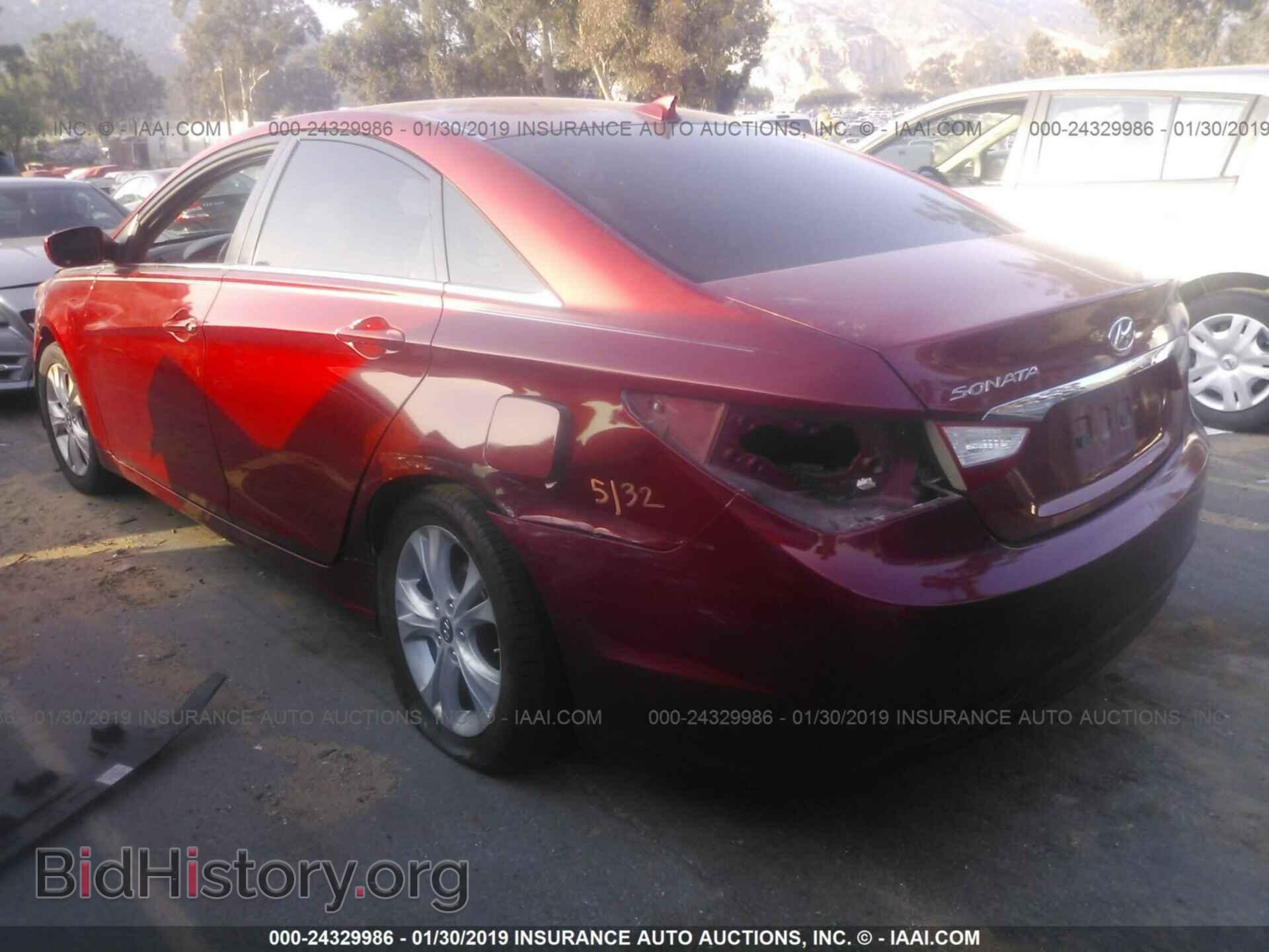 2012 Hyundai Sonata - VIN: 5NPEB4AC1CH331600 - Фото 3