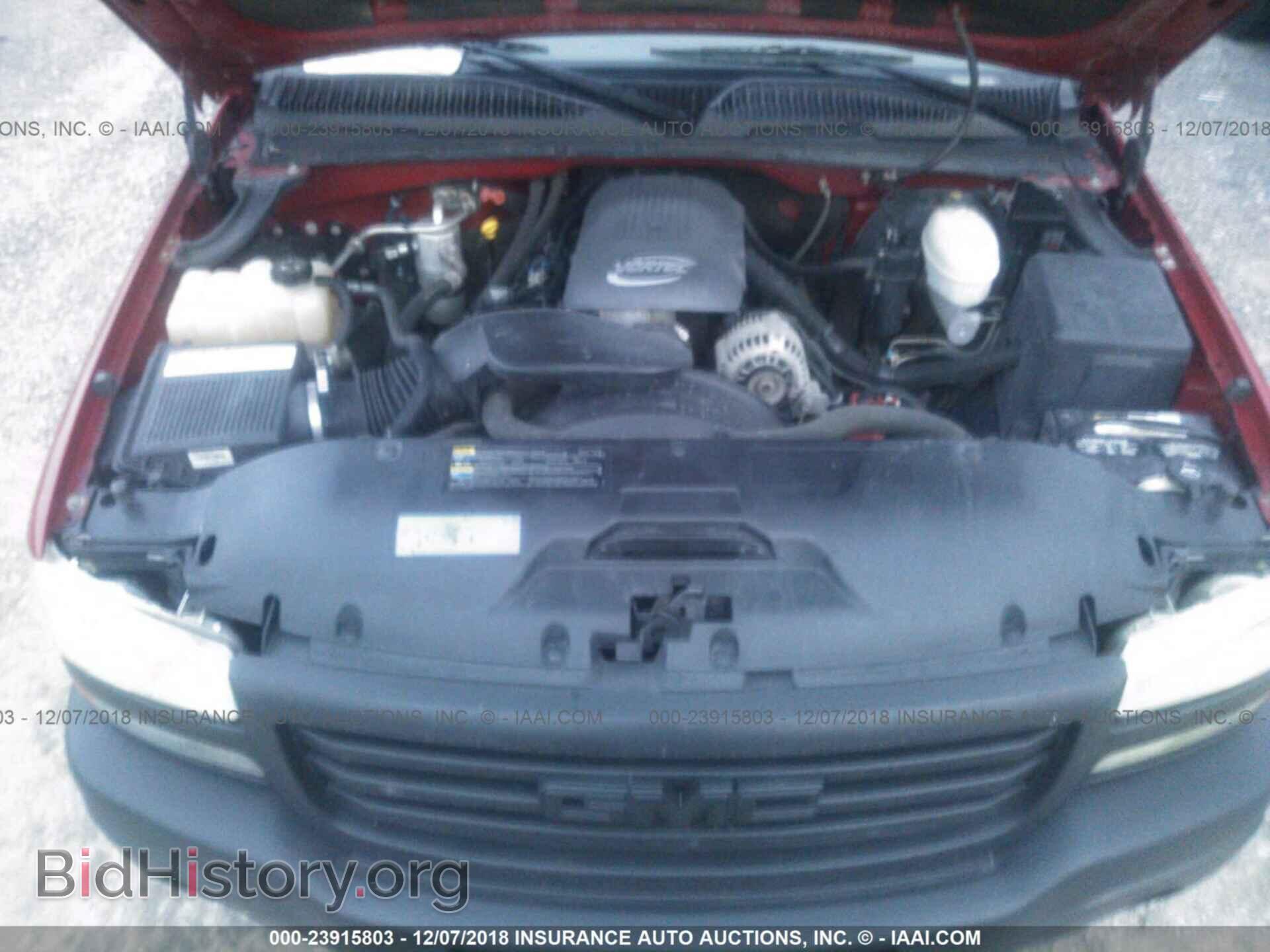 2004 GMC NEW SIERRA - VIN: 2GTEC19TX41330240 - Фото 10