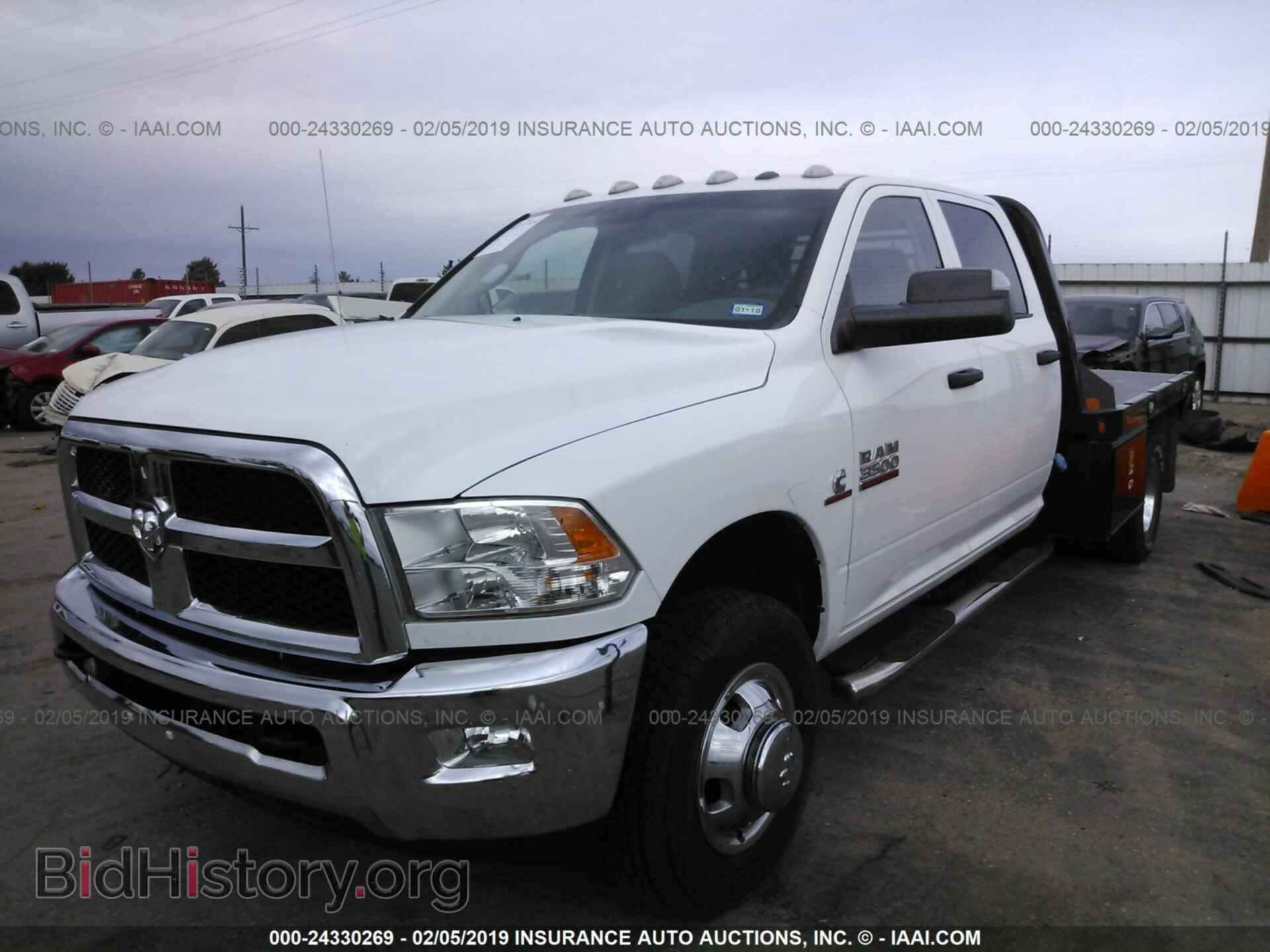2016 RAM 3500 - VIN: 3C7WRTCL6GG140439 - Photo 2