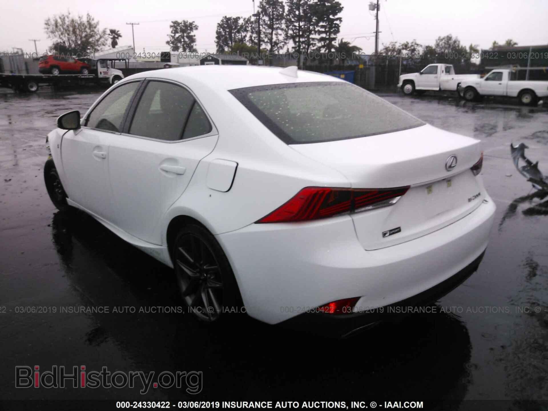 2017 LEXUS IS - VIN: JTHBA1D23H5052002 - Фото 3