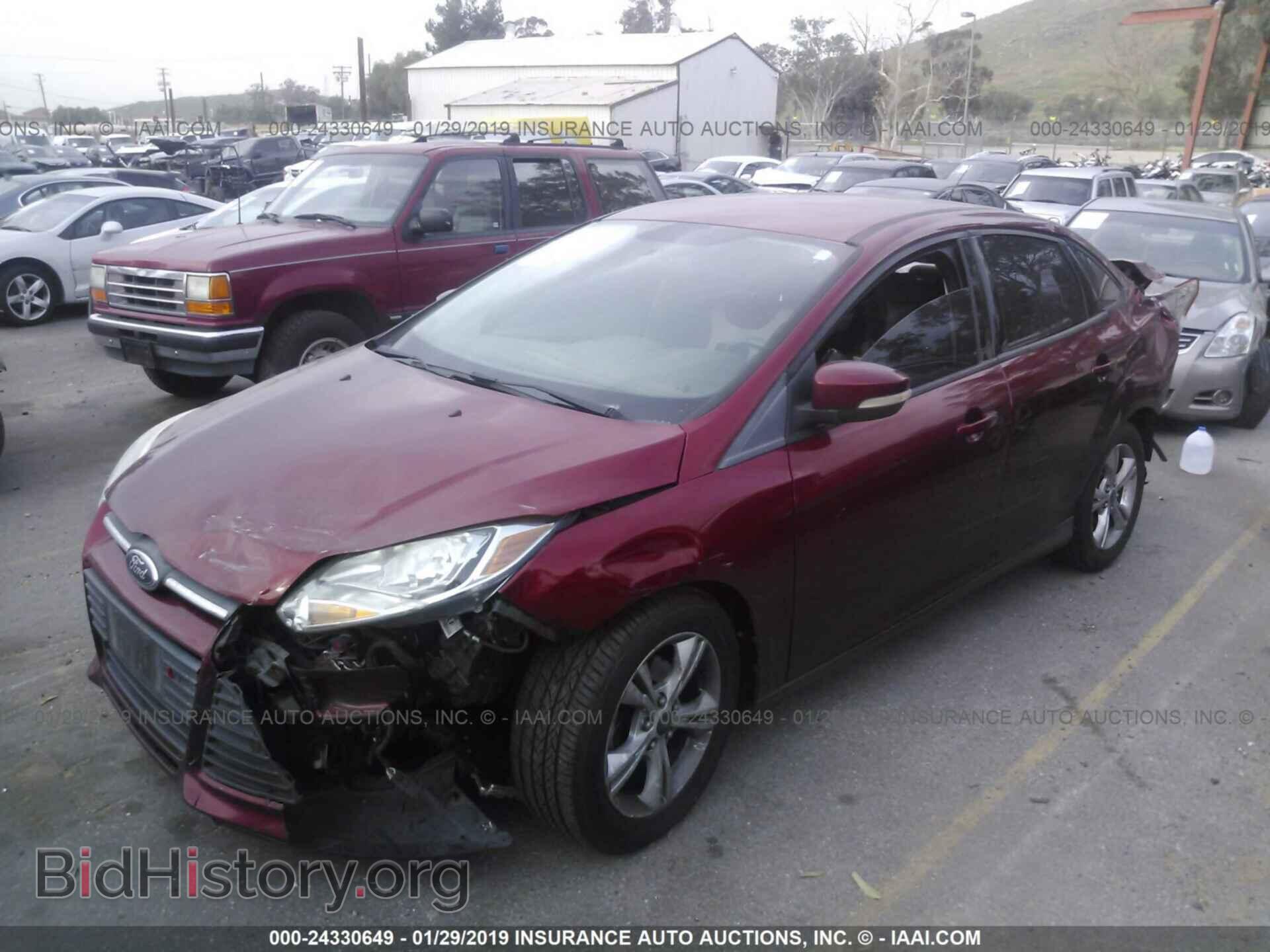 2013 Ford FOCUS - VIN: 1FADP3F20DL170800 - Photo 2
