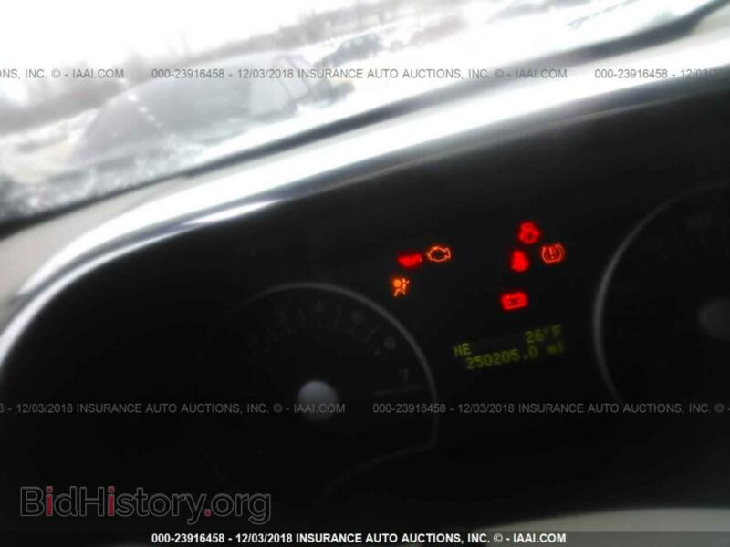 2006 Ford EXPLORER (VIN 1FMEU73866ZA16305) — photo 7 of 10