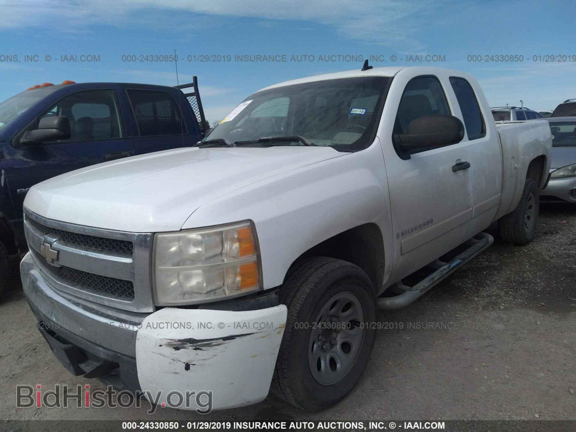2007 CHEVROLET SILVERADO - VIN: 2GCEC19C171541413 - Photo 2