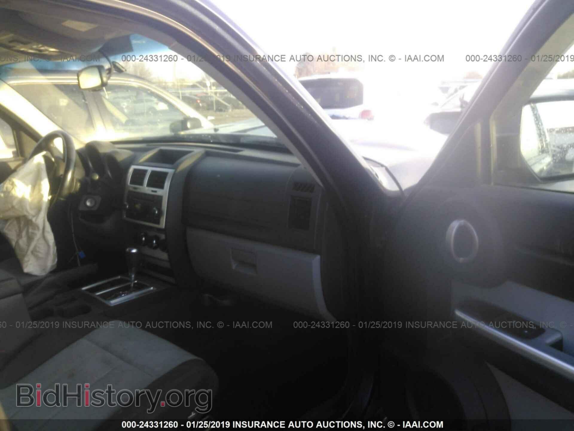 2008 DODGE NITRO - VIN: 1D8GU58K88W112397 - Фото 4