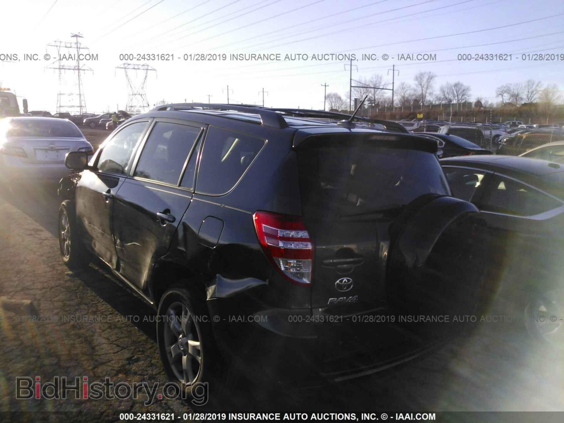 2011 TOYOTA RAV4 - VIN: 2T3BF4DV8BW176104 - Фото 3