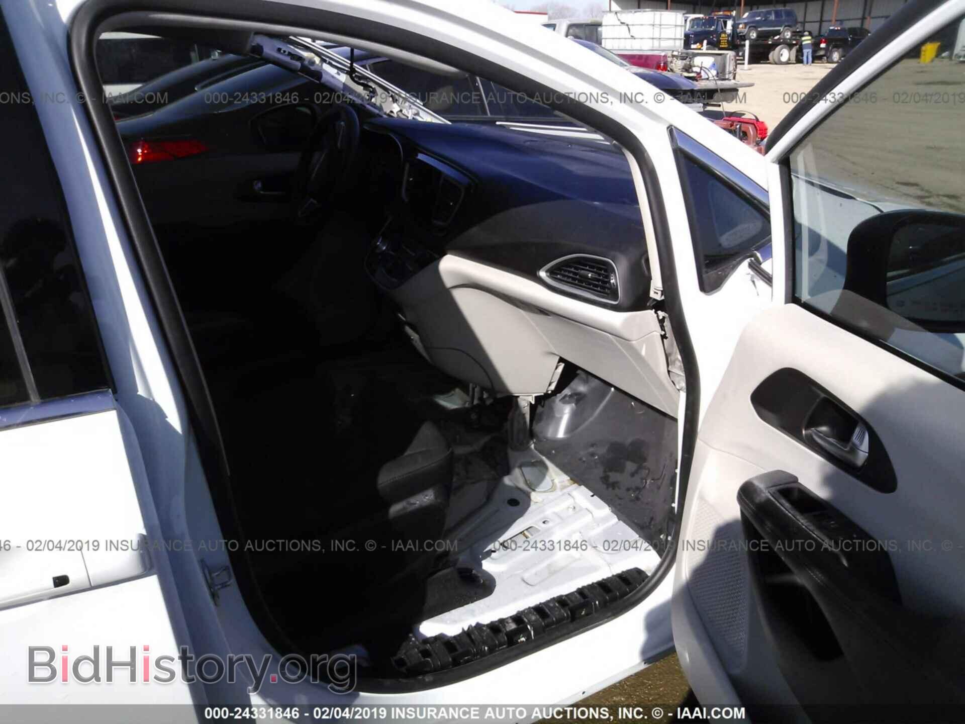 2017 CHRYSLER PACIFICA - VIN: 2C4RC1DG3HR608771 - Фото 5
