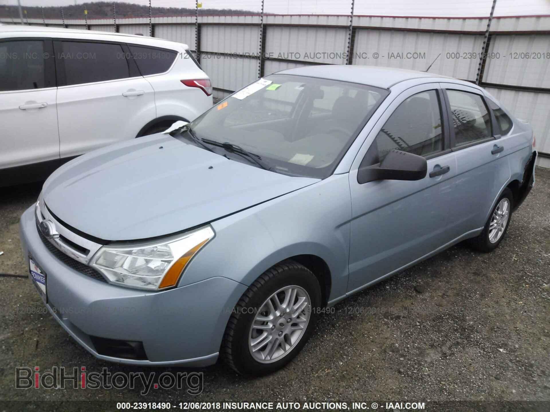 2009 FORD FOCUS - VIN: 1FAHP35N79W213029 - Photo 2