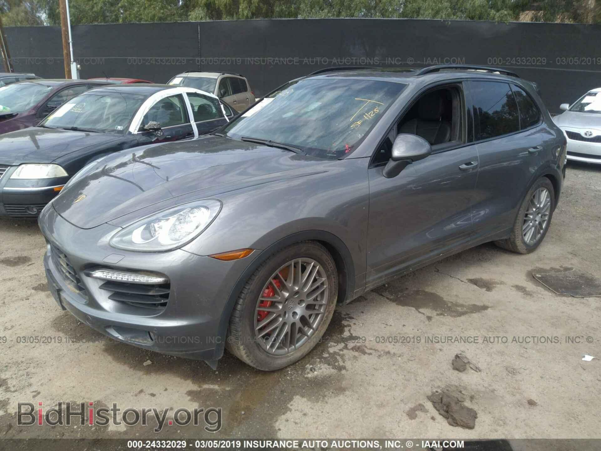 2013 PORSCHE CAYENNE - VIN: WP1AC2A21DLA91029 - Фото 2