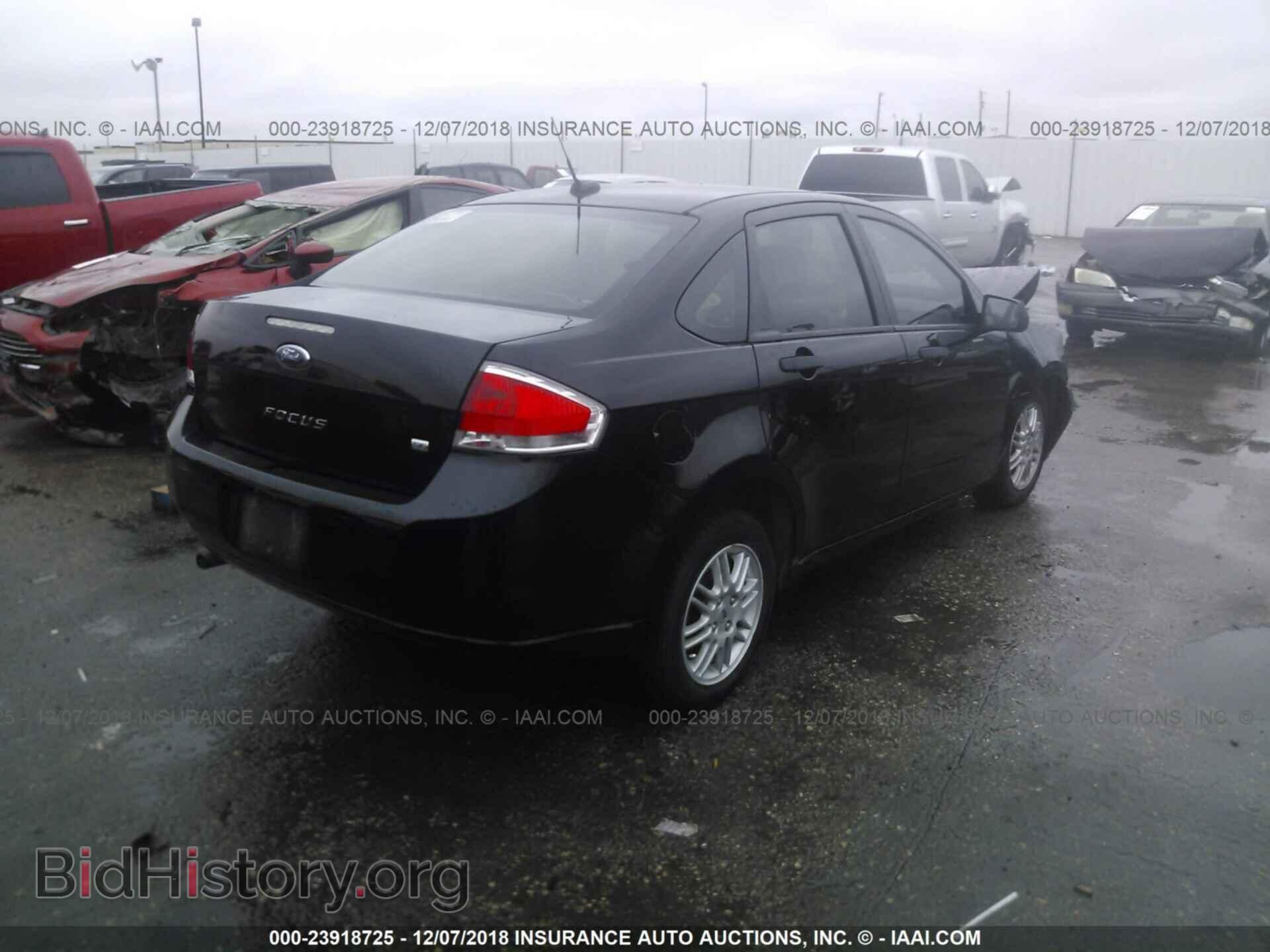 2011 FORD FOCUS - VIN: 1FAHP3FN7BW196611 - Фото 4