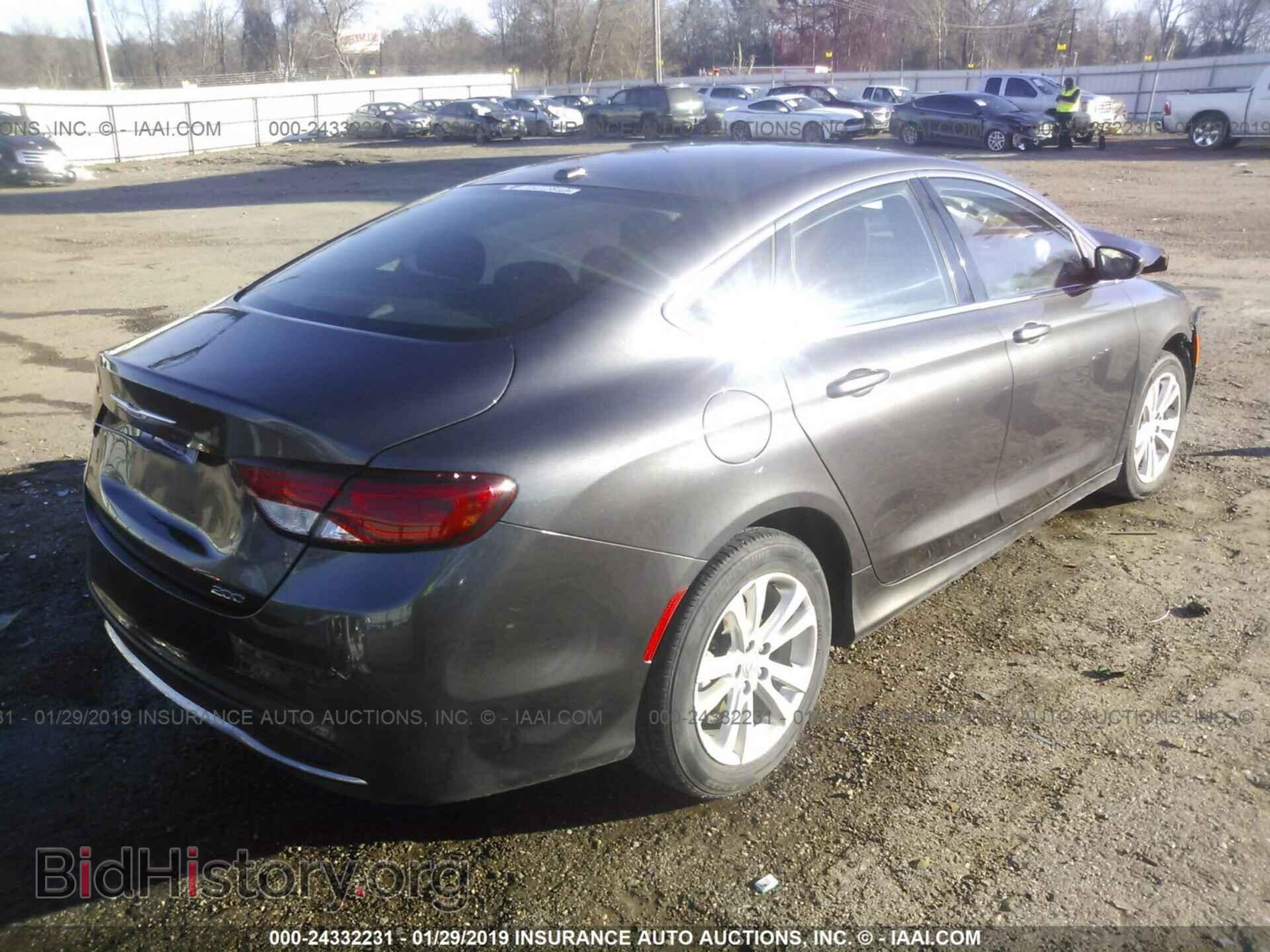 2015 CHRYSLER 200 - VIN: 1C3CCCAB6FN676104 - Photo 4