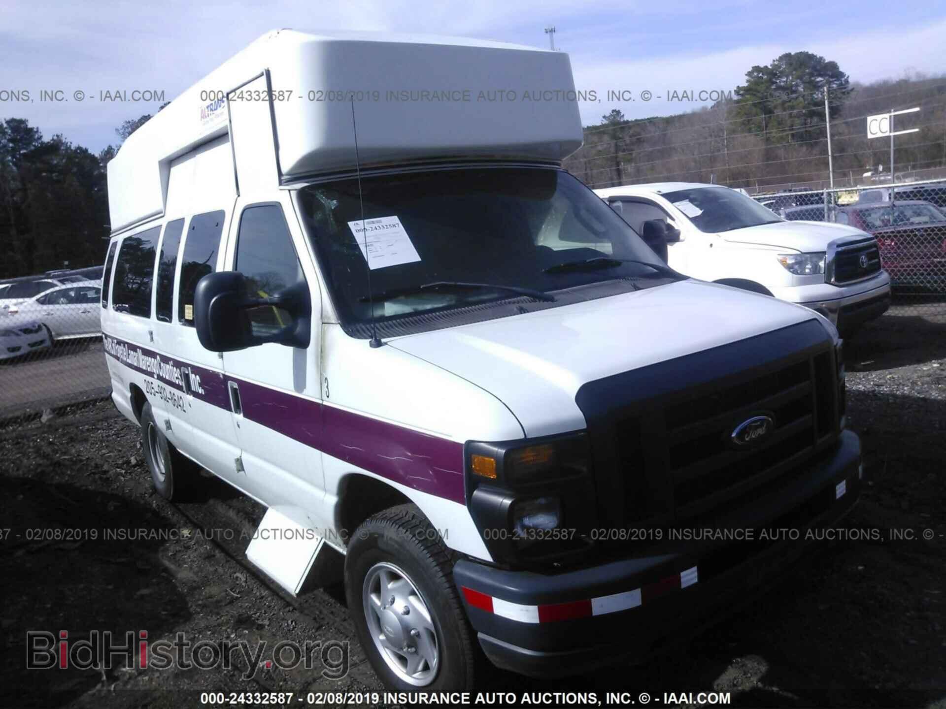 Photo 1FTDS3EL4BDB08858 - FORD ECONOLINE 2011