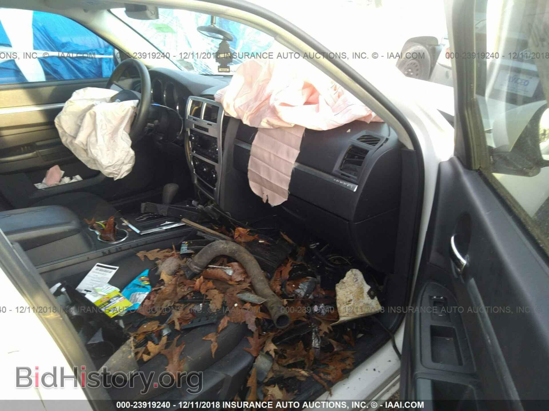 2010 DODGE CHARGER - VIN: 2B3CA3CVXAH181447 - Фото 5