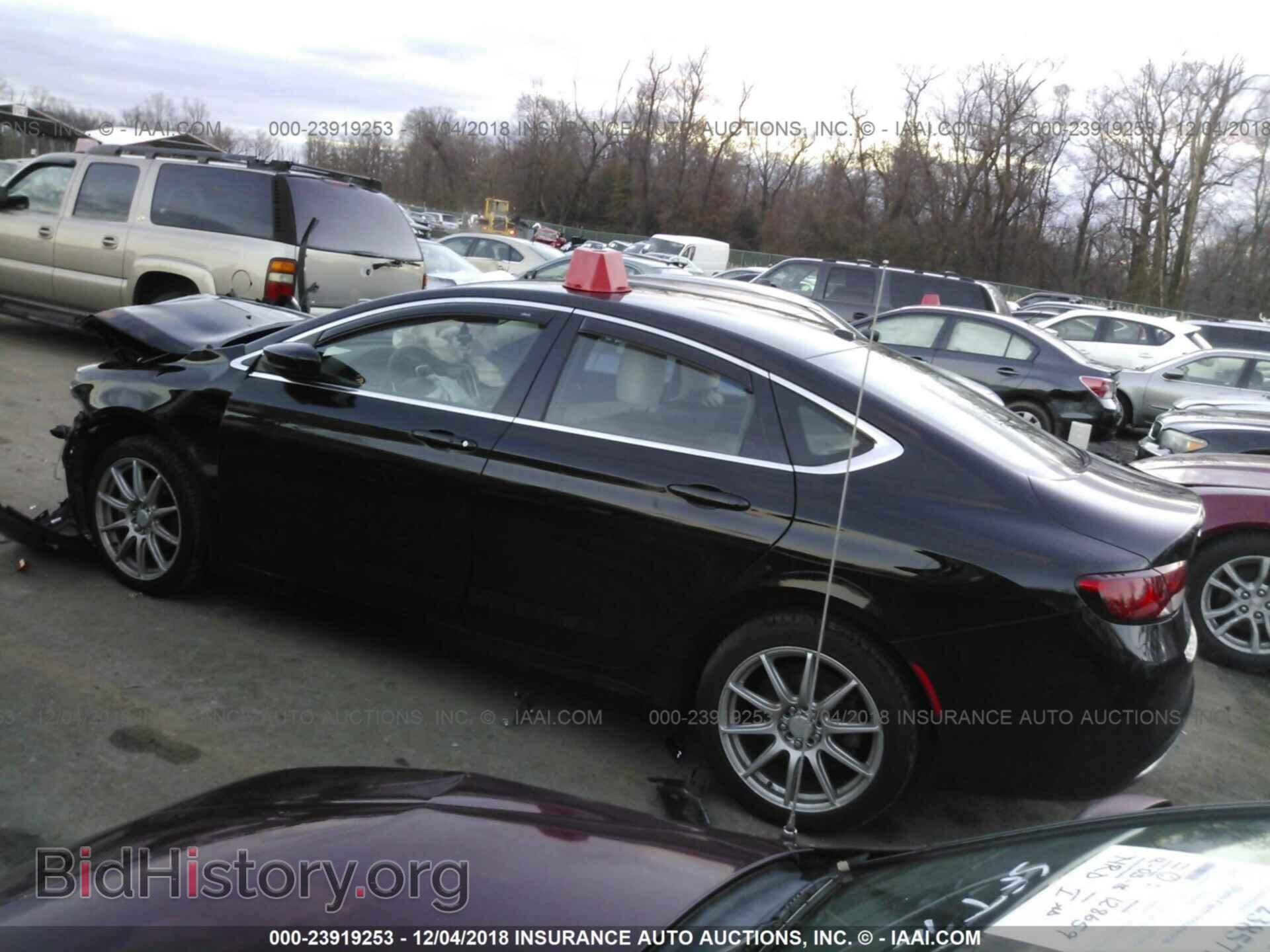 2015 CHRYSLER 200 - VIN: 1C3CCCAB2FN542142 - Photo 3