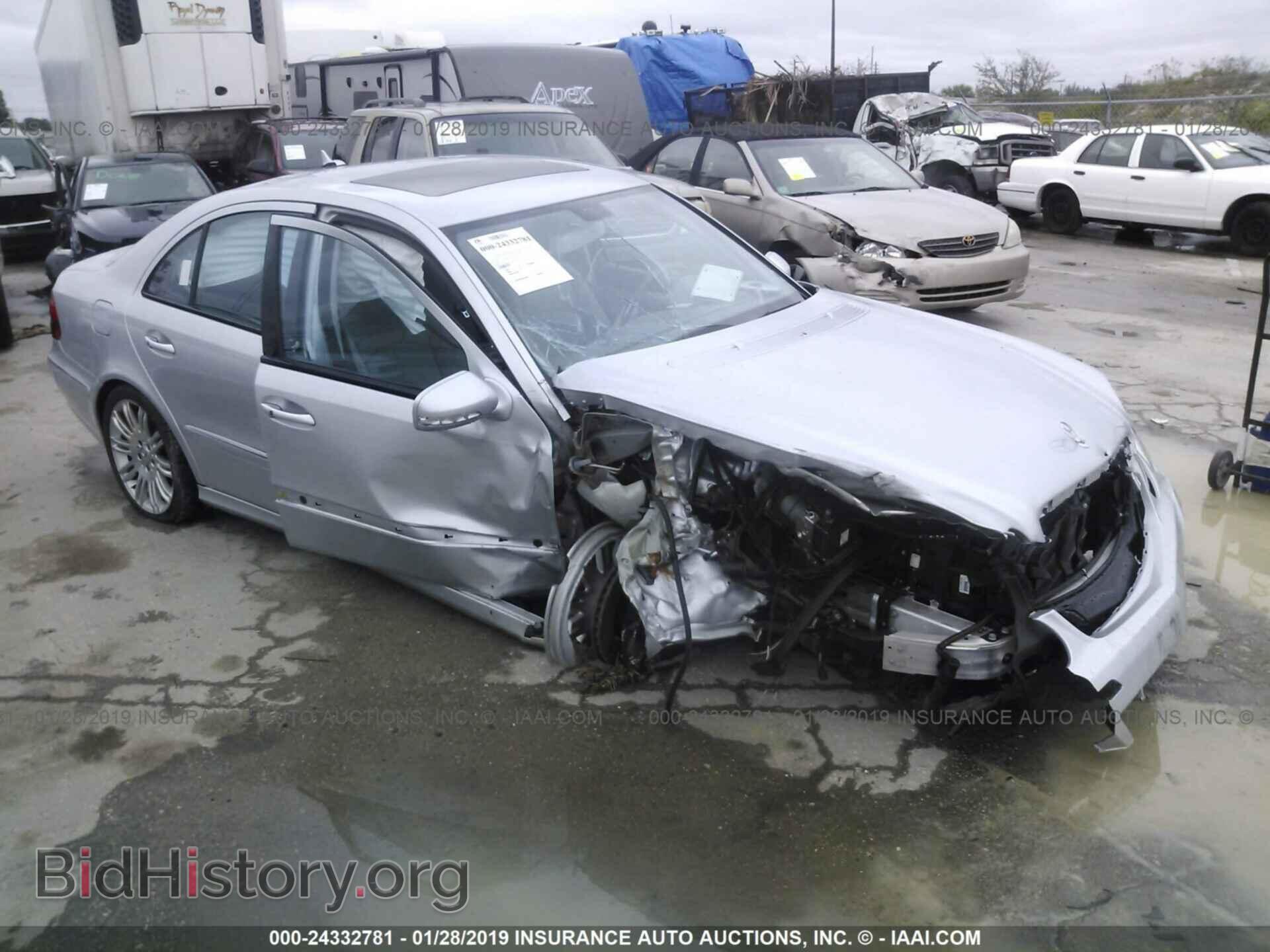 Photo WDBUF56X77B107805 - MERCEDES-BENZ E 2007