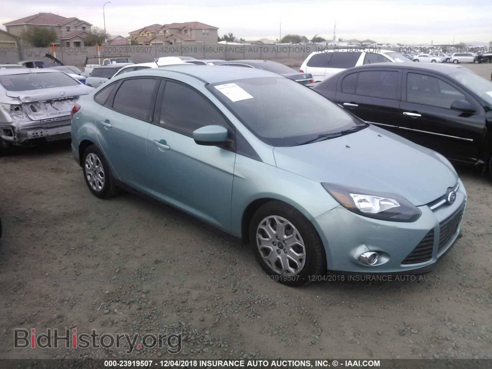 Photo 1FAHP3F27CL244312 - FORD FOCUS 2012