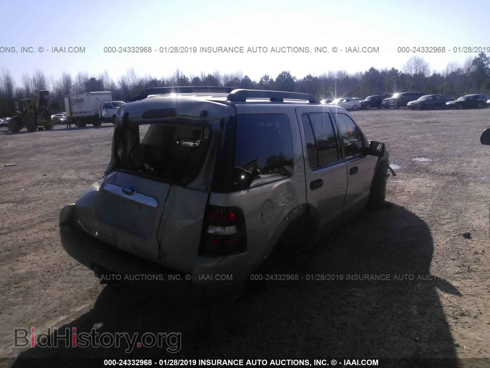 2006 FORD EXPLORER - VIN: 1FMEU63E96UA65558 - Фото 4