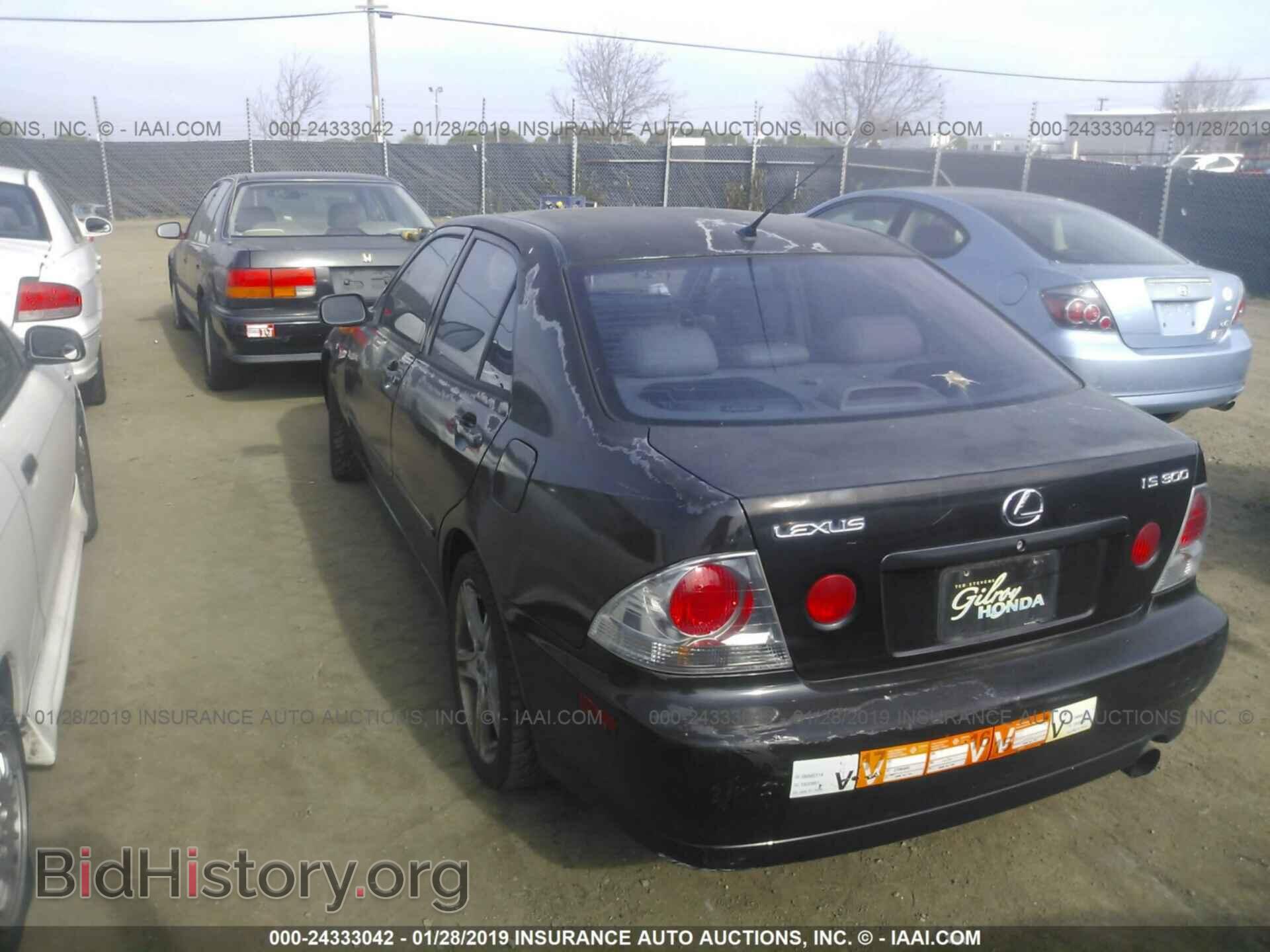 2001 LEXUS IS - VIN: JTHBD182310001717 - Фото 3