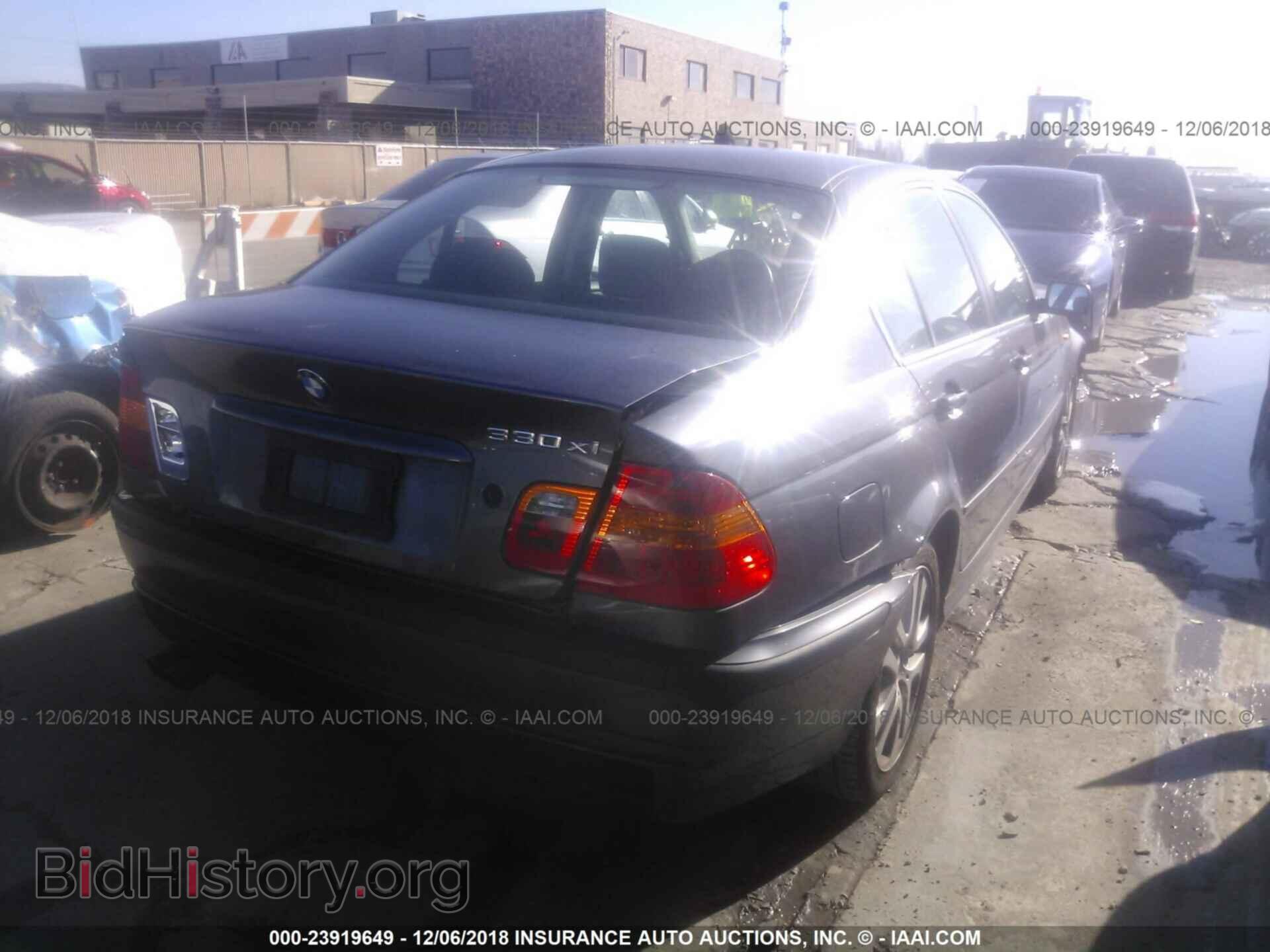 2002 BMW 330 - VIN: WBAEW53442PG09277 - Photo 4