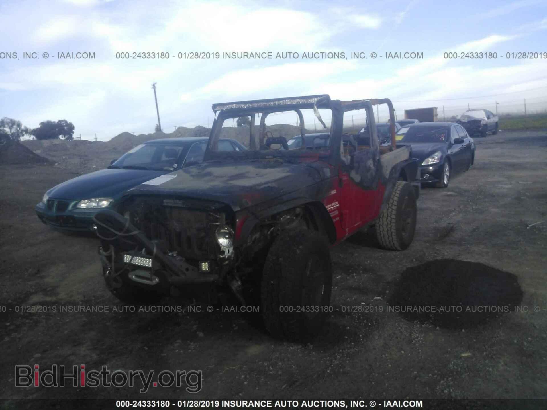 2011 JEEP WRANGLER - VIN: 1J4AA2D15BL531335 - Фото 2