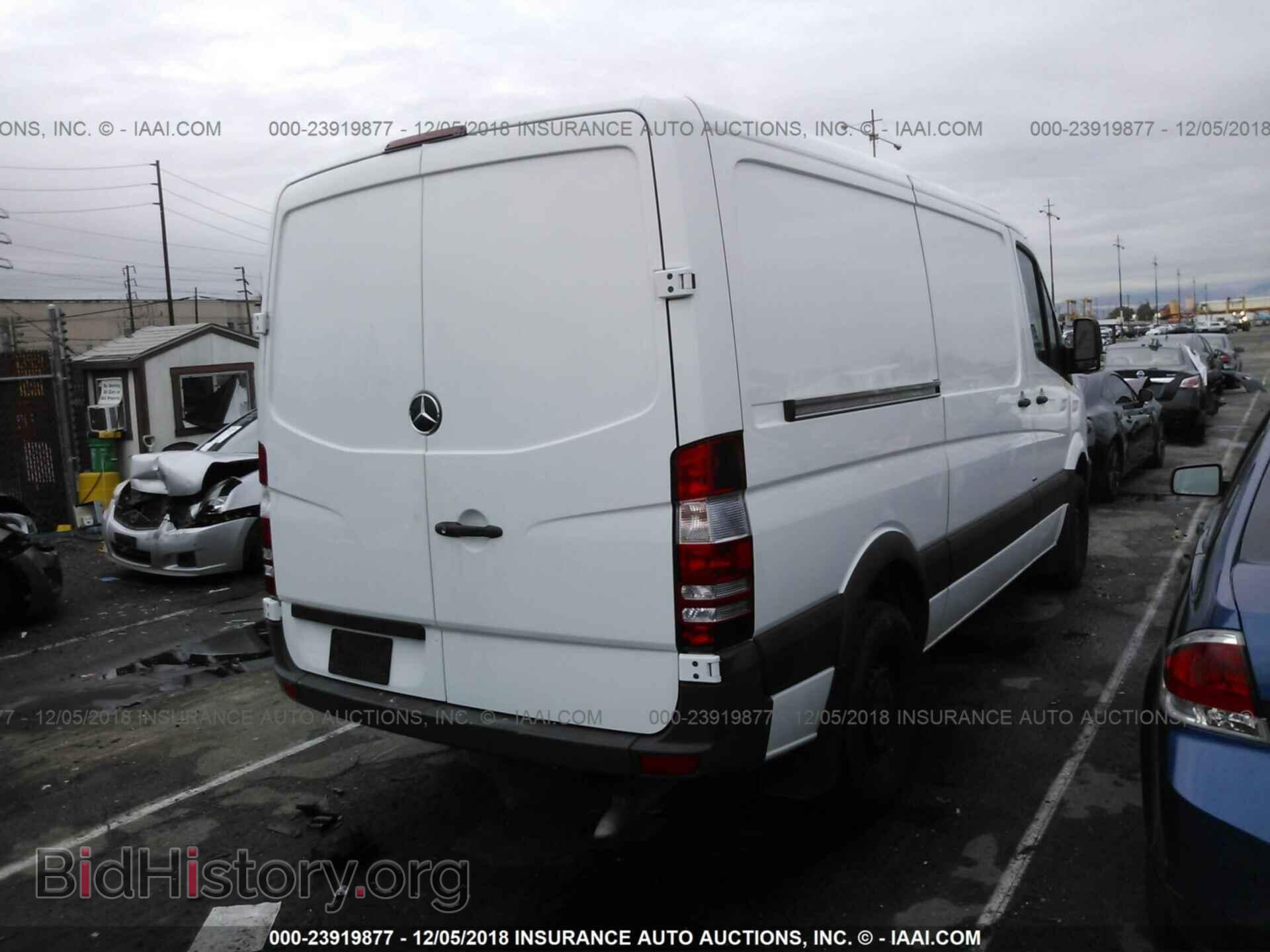 2016 MERCEDES-BENZ SPRINTER - VIN: WD3PE7DD5GP310307 - Фото 4