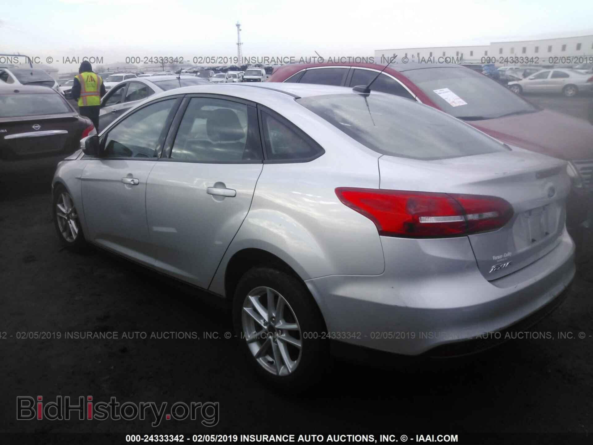 2016 FORD FOCUS - VIN: 1FADP3F26GL302060 - Фото 3